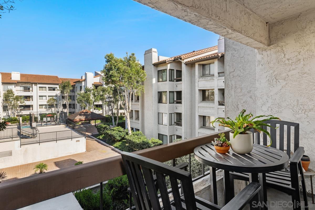 Front Image Thumbnail for SD260009549