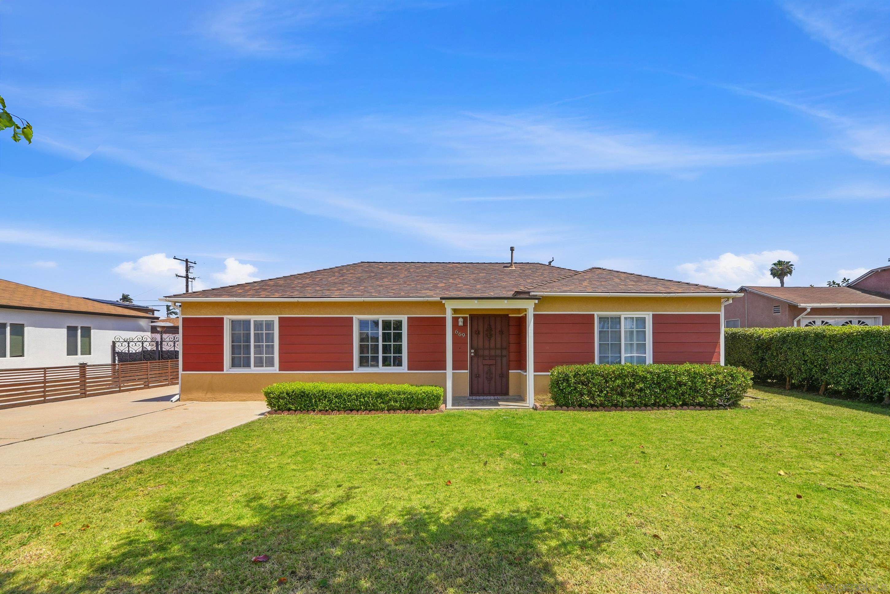 Front Image Thumbnail for SD260009557