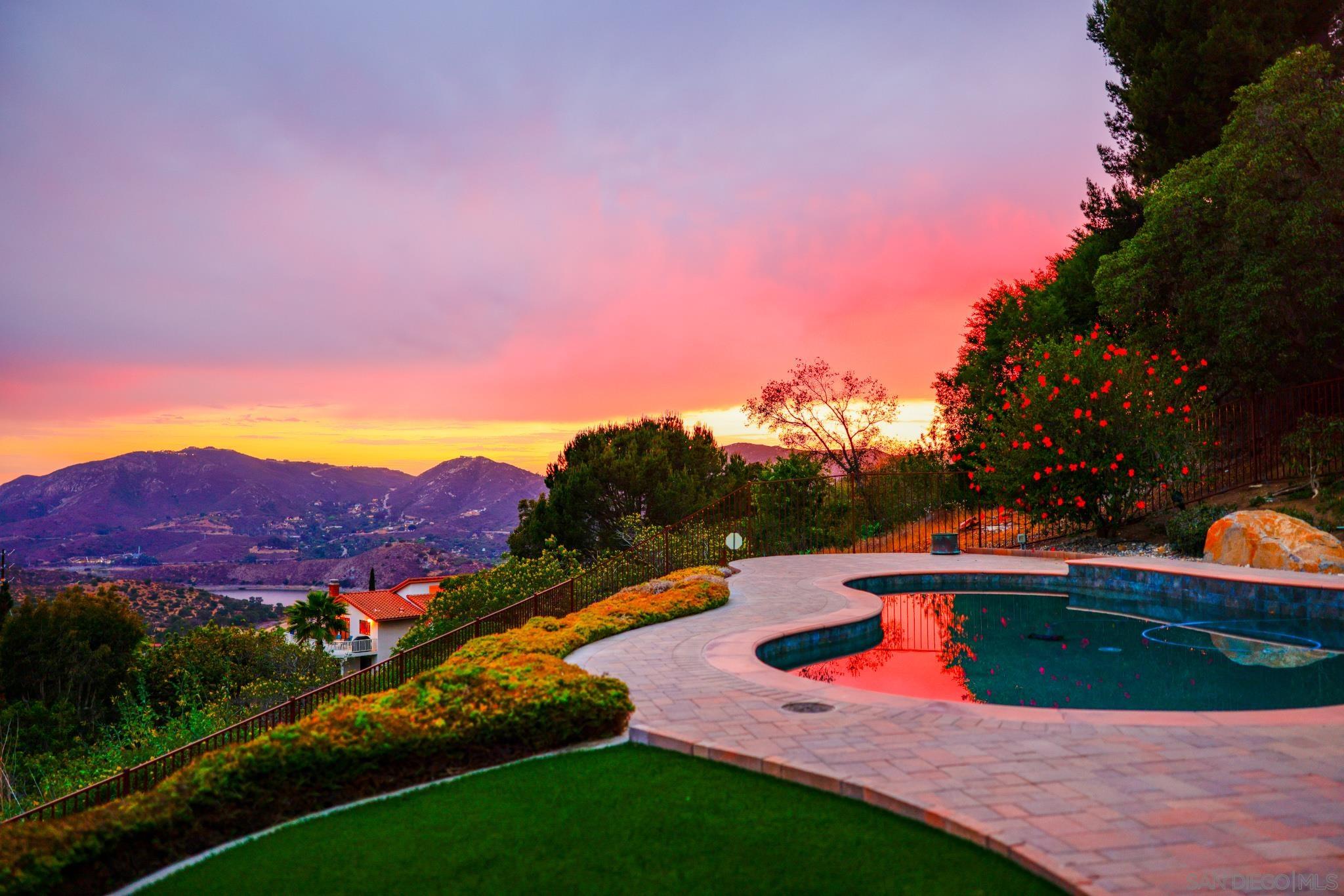 Front Image Thumbnail for SD260009595