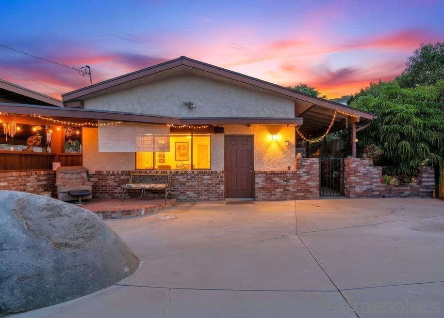 Front Image Thumbnail for SD260009604