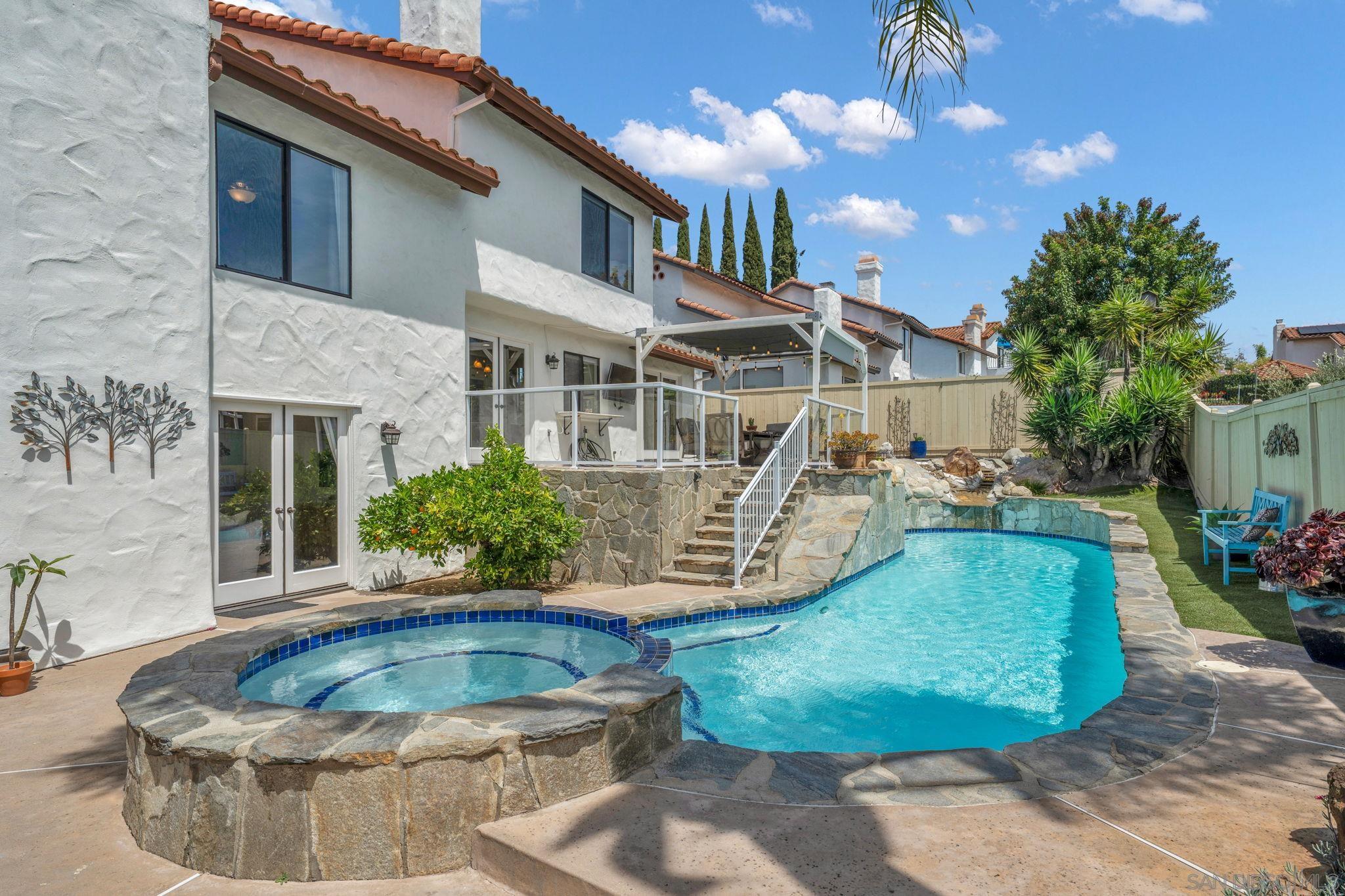 Front Image Thumbnail for SD260009637