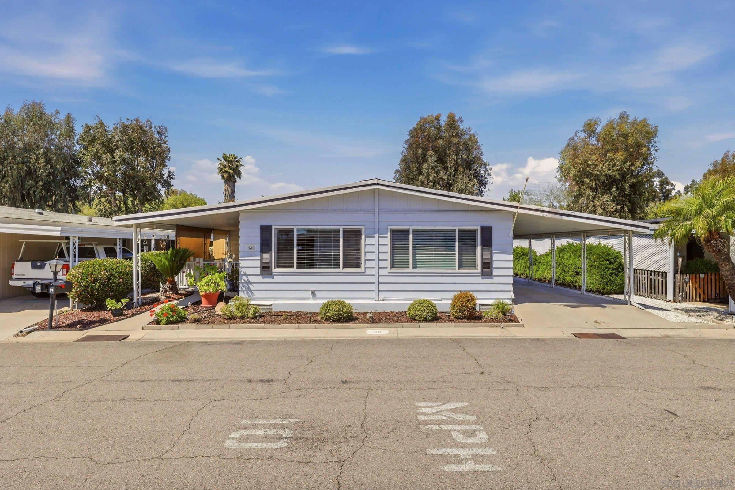 Front Image Thumbnail for SD260009681