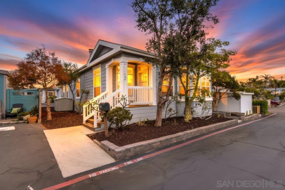 Front Image Thumbnail for SD260009697