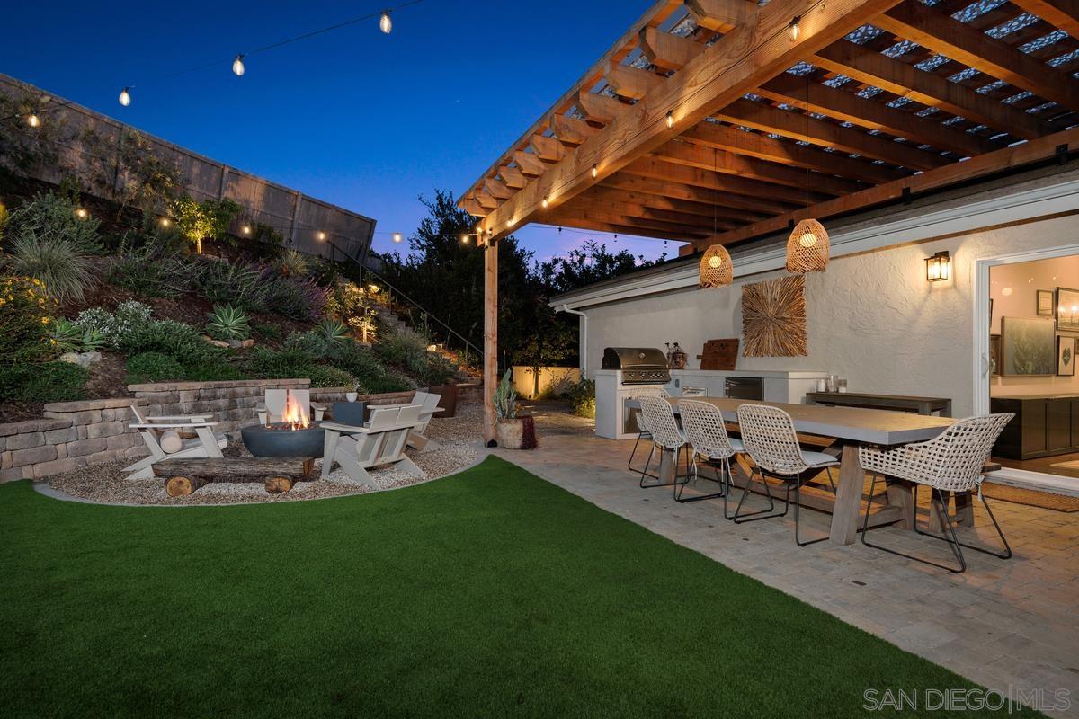 Front Image Thumbnail for SD260009701