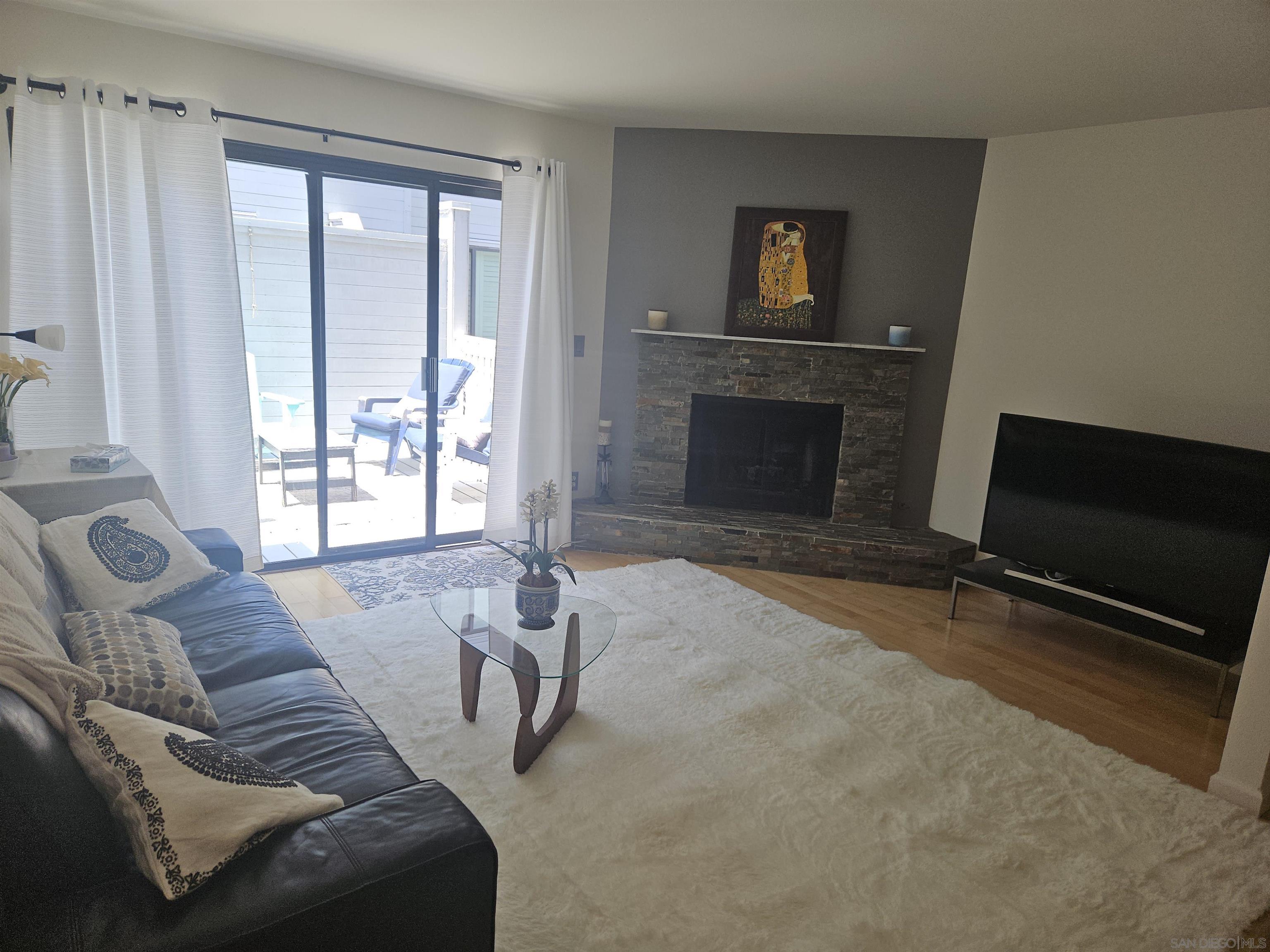 Front Image Thumbnail for SD260009719