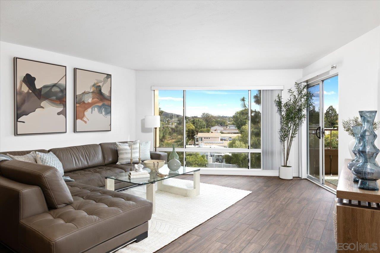 Front Image Thumbnail for SD260009739