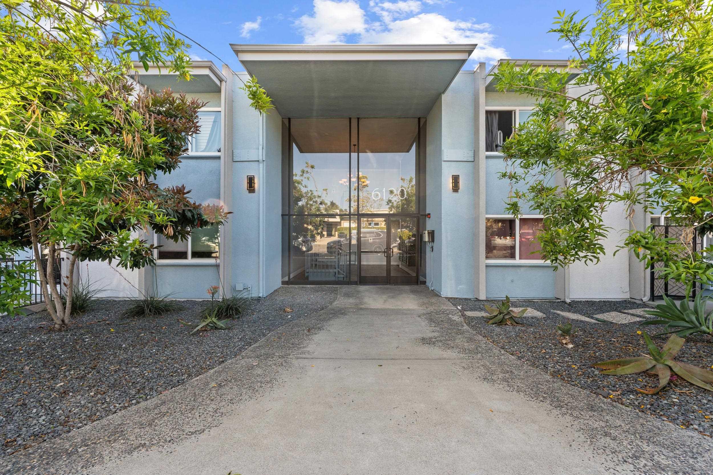 Front Image Thumbnail for SD260009846