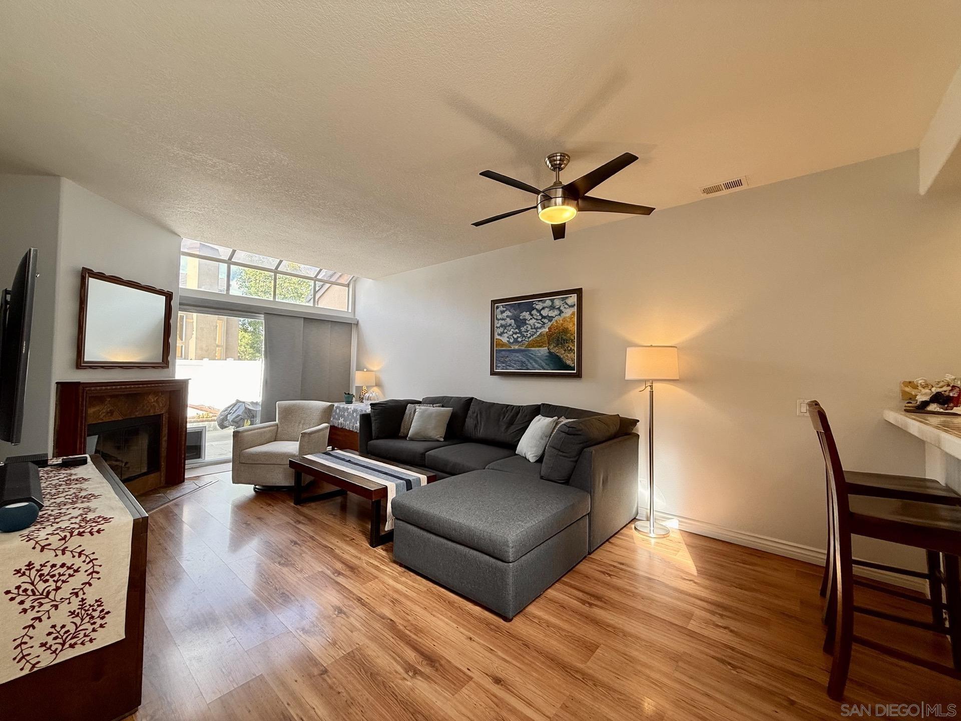 Front Image Thumbnail for SD260009854