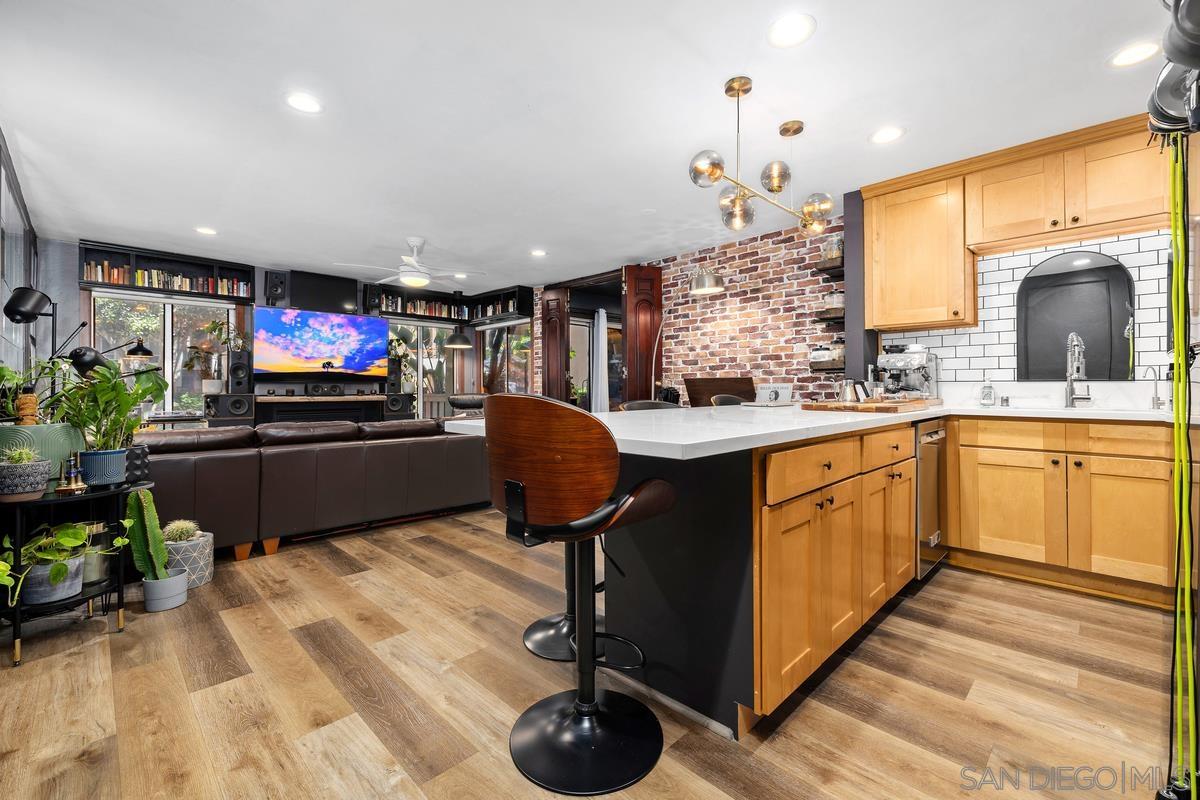 Front Image Thumbnail for SD260009860