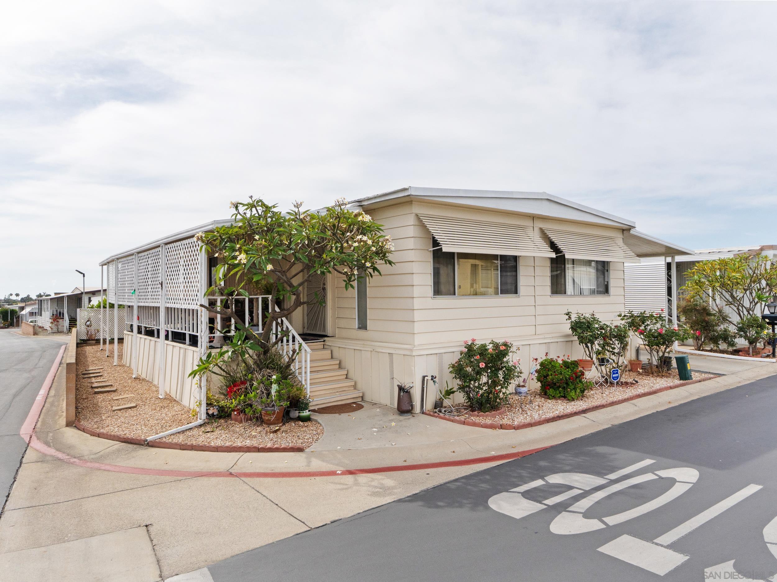 Front Image Thumbnail for SD260009873