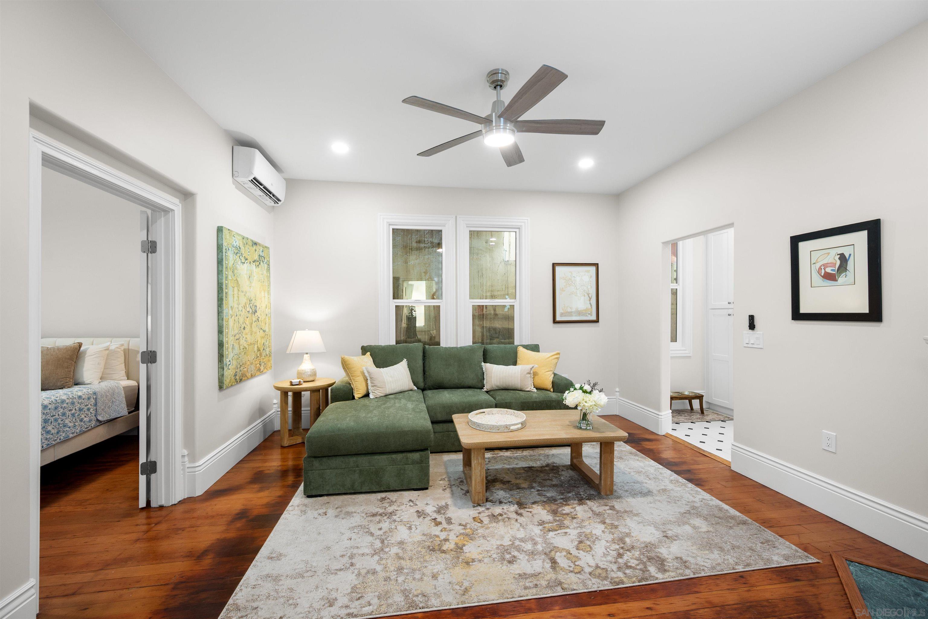 Front Image Thumbnail for SD260009898