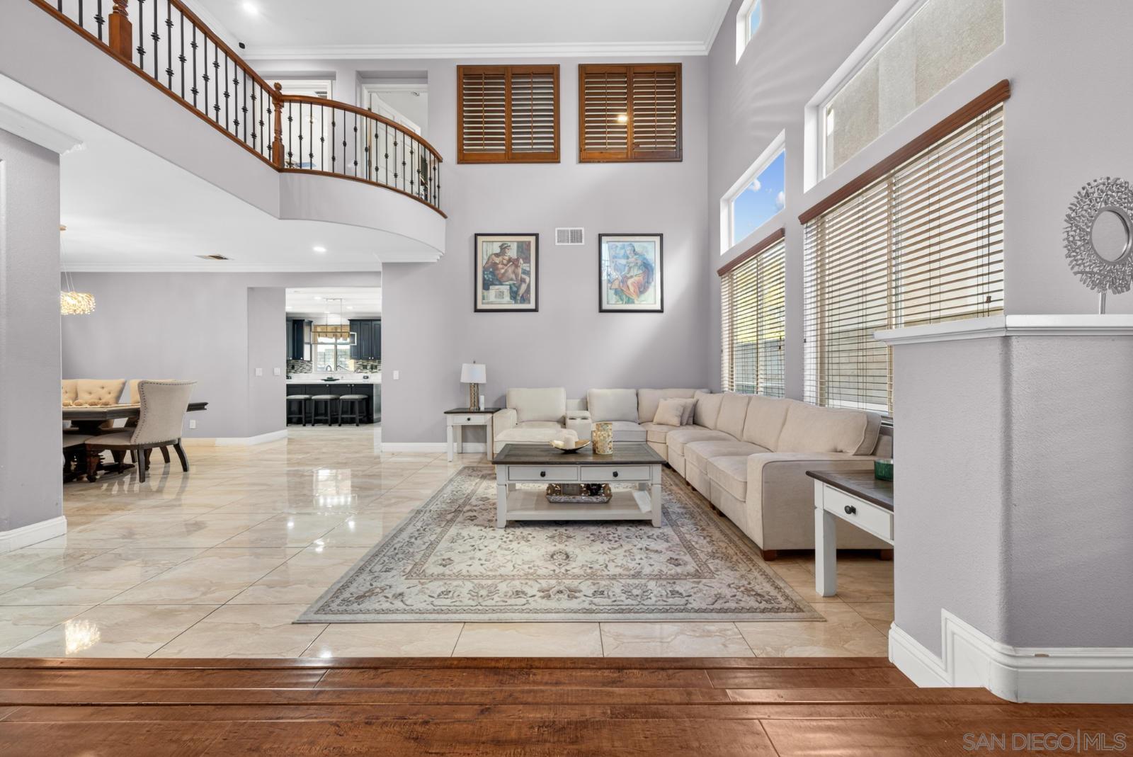 Front Image Thumbnail for SD260009909