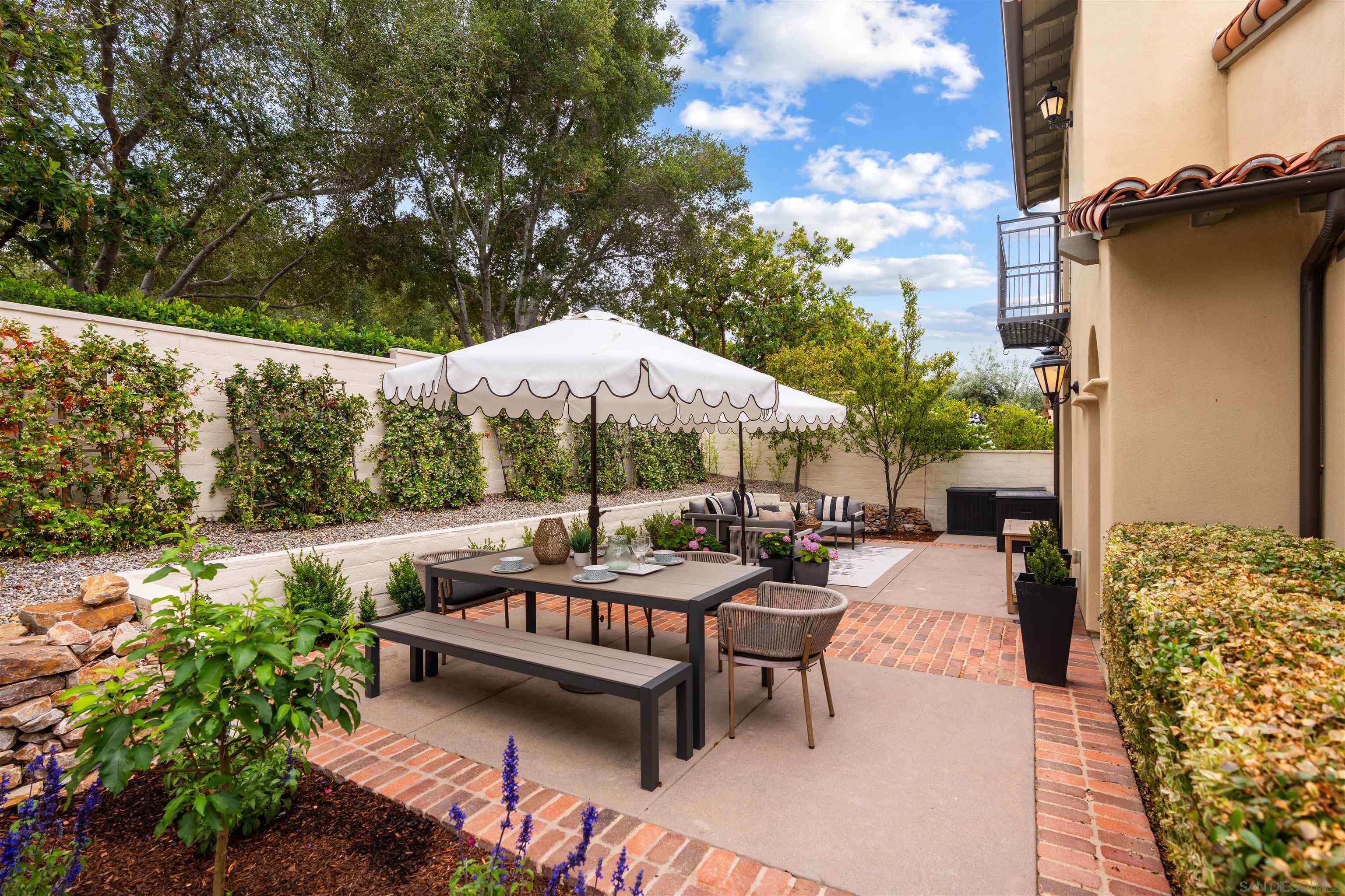 Front Image Thumbnail for SD260011960