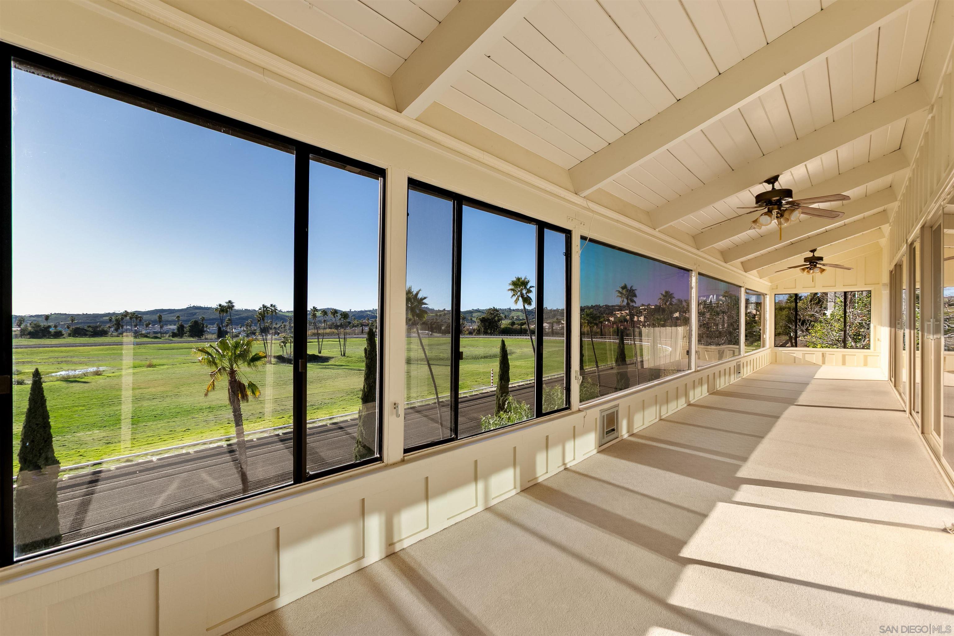 Detail Gallery Image 17 of 75 For 44  via Casitas, Bonsall,  CA 92003 - 3 Beds | 3 Baths