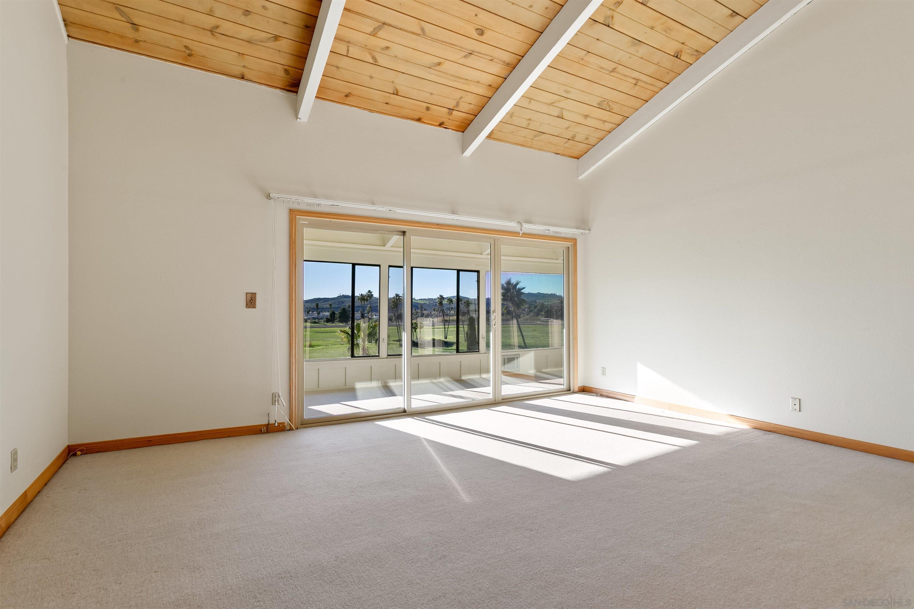 Detail Gallery Image 22 of 75 For 44  via Casitas, Bonsall,  CA 92003 - 3 Beds | 3 Baths