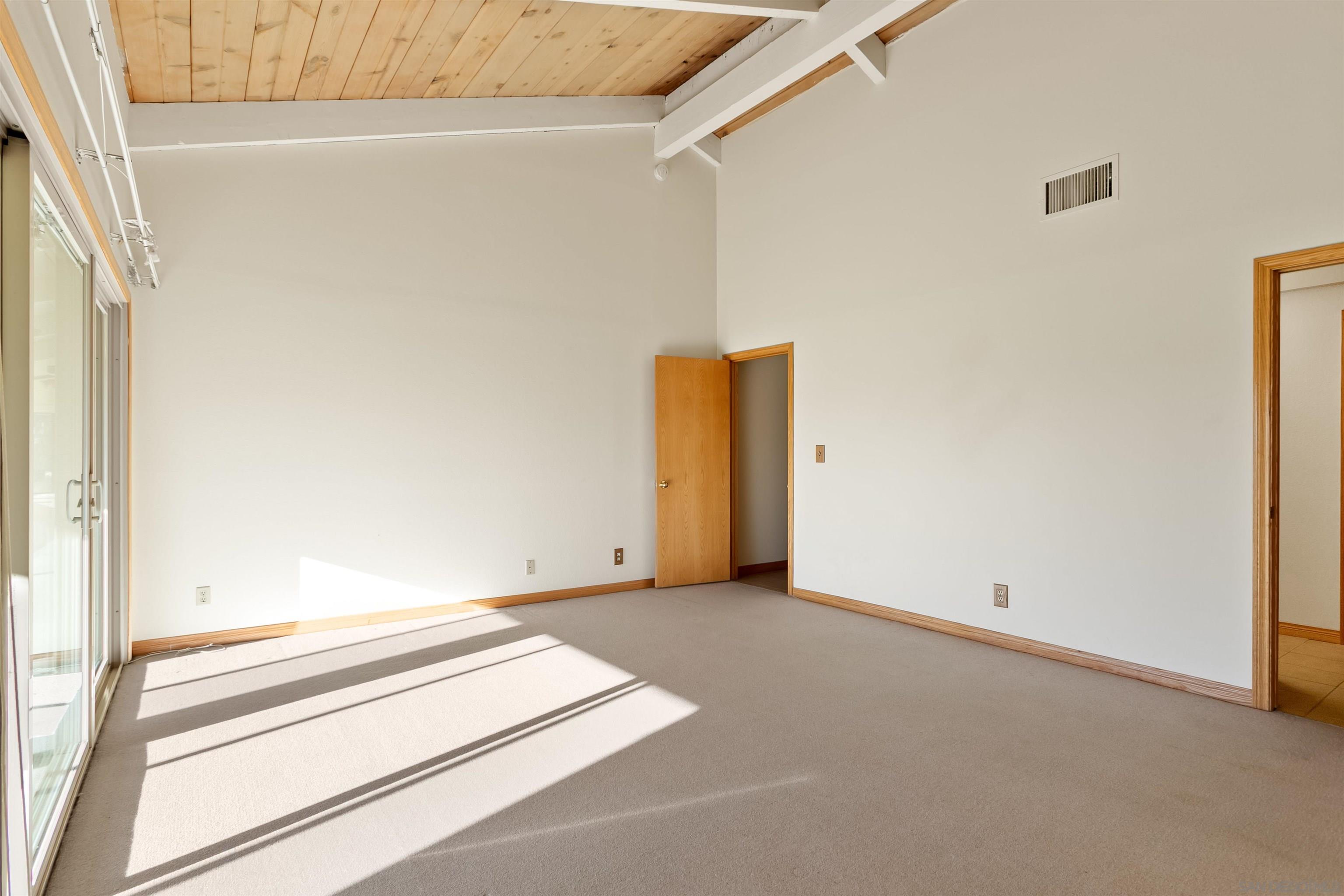 Detail Gallery Image 23 of 75 For 44  via Casitas, Bonsall,  CA 92003 - 3 Beds | 3 Baths