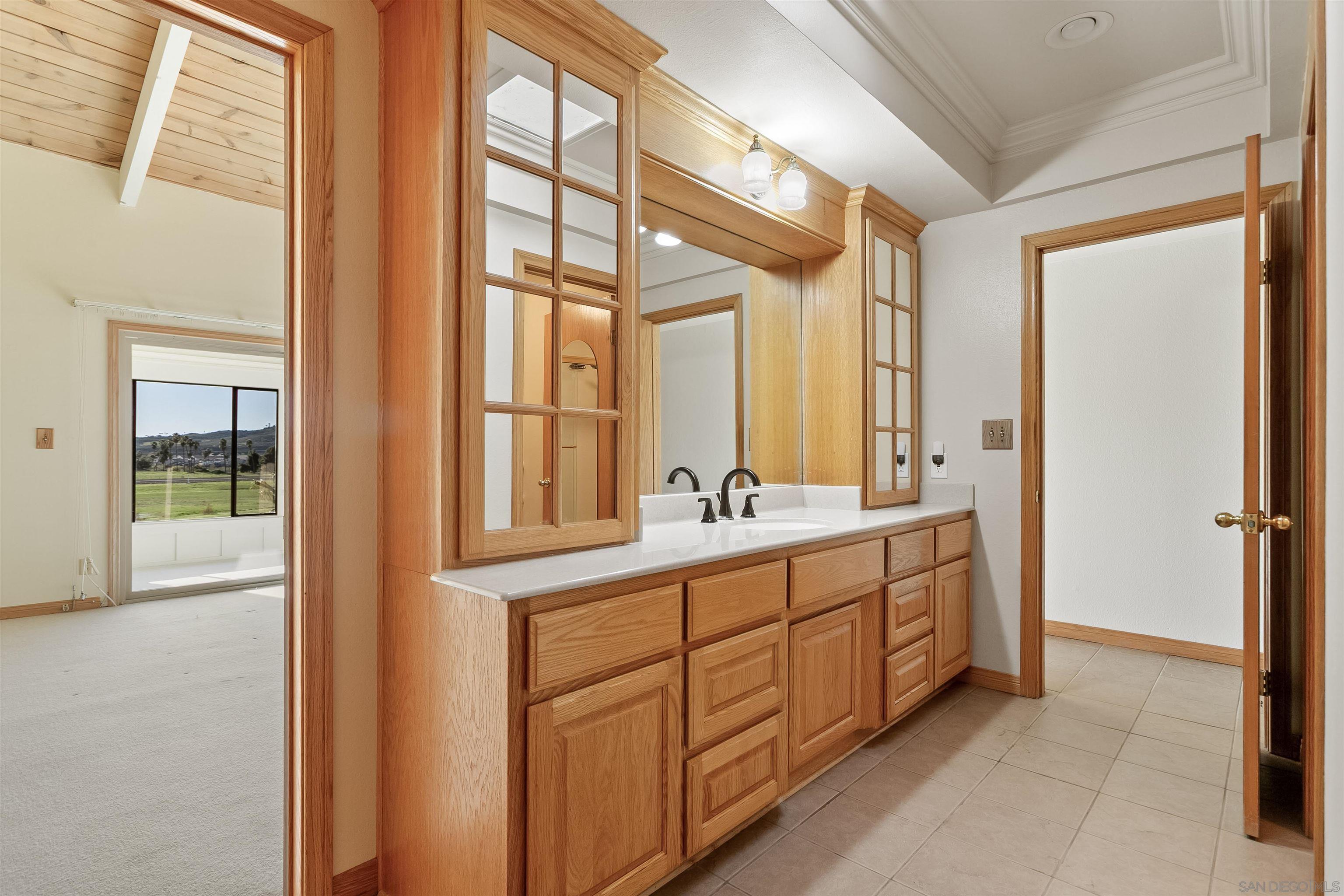 Detail Gallery Image 24 of 75 For 44  via Casitas, Bonsall,  CA 92003 - 3 Beds | 3 Baths