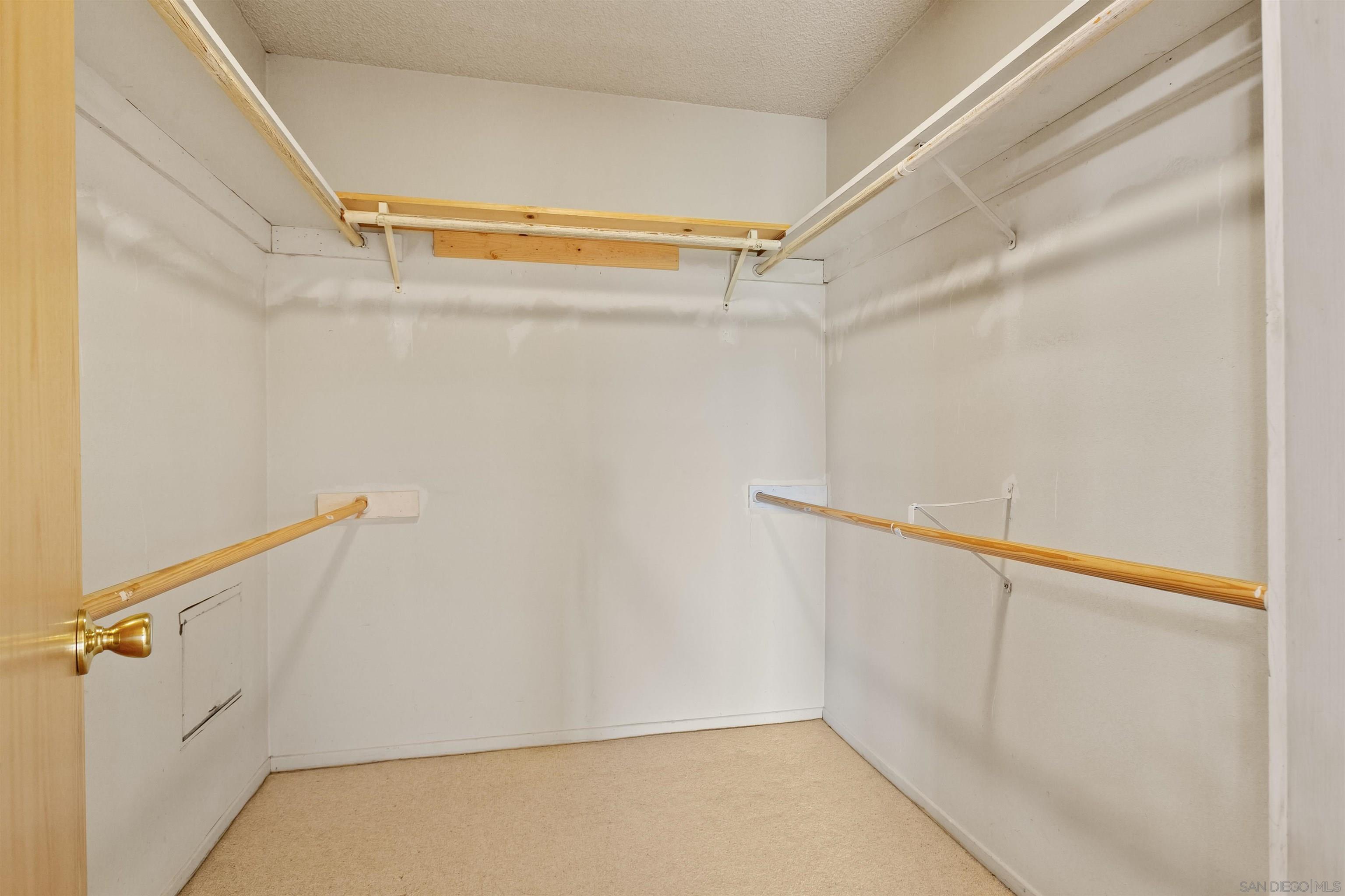 Detail Gallery Image 27 of 75 For 44  via Casitas, Bonsall,  CA 92003 - 3 Beds | 3 Baths