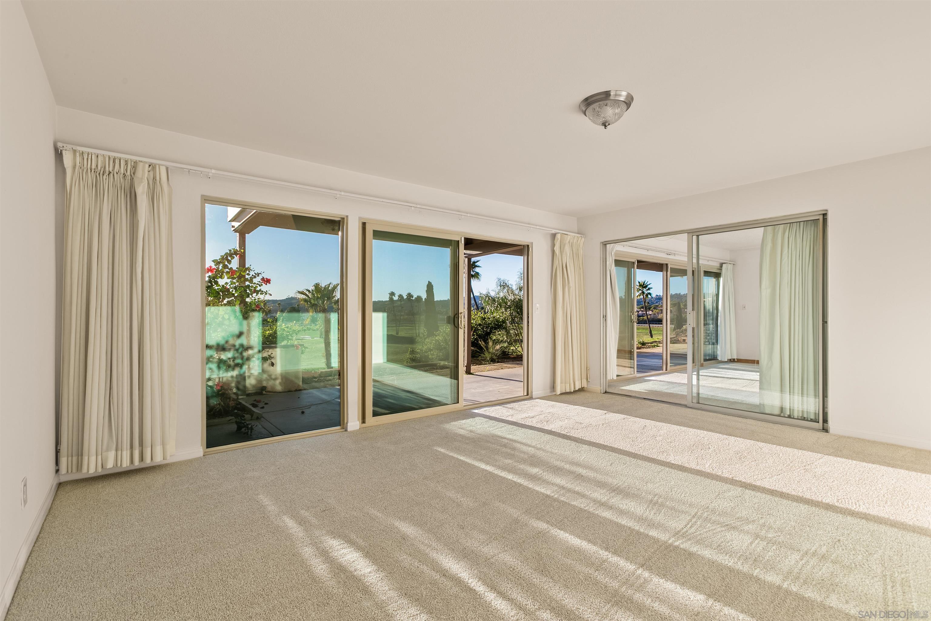 Detail Gallery Image 39 of 75 For 44  via Casitas, Bonsall,  CA 92003 - 3 Beds | 3 Baths