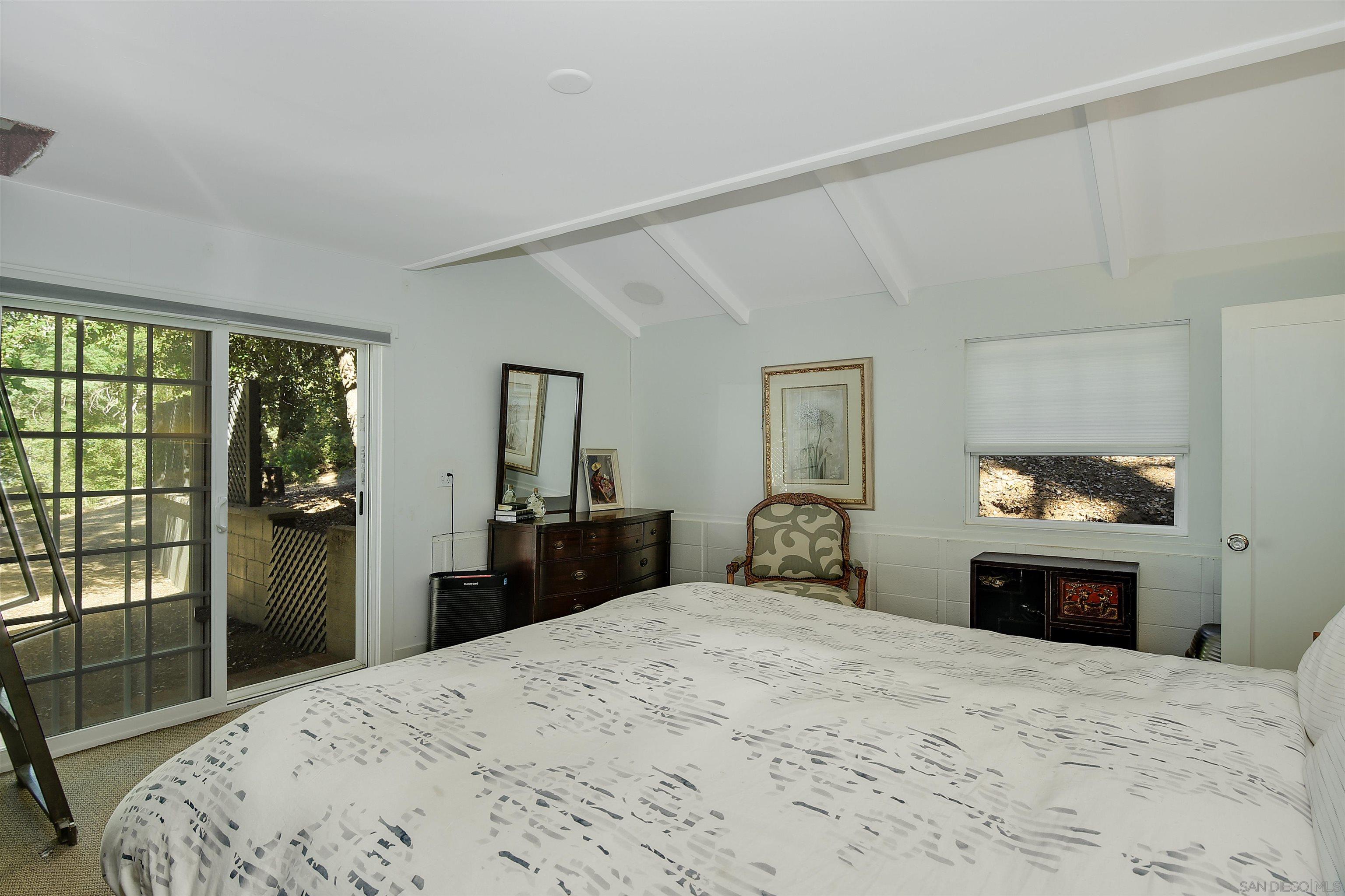 Detail Gallery Image 21 of 53 For 33125  Canfield Road, Palomar Mountain,  CA 92060 - 1 Beds | 1 Baths