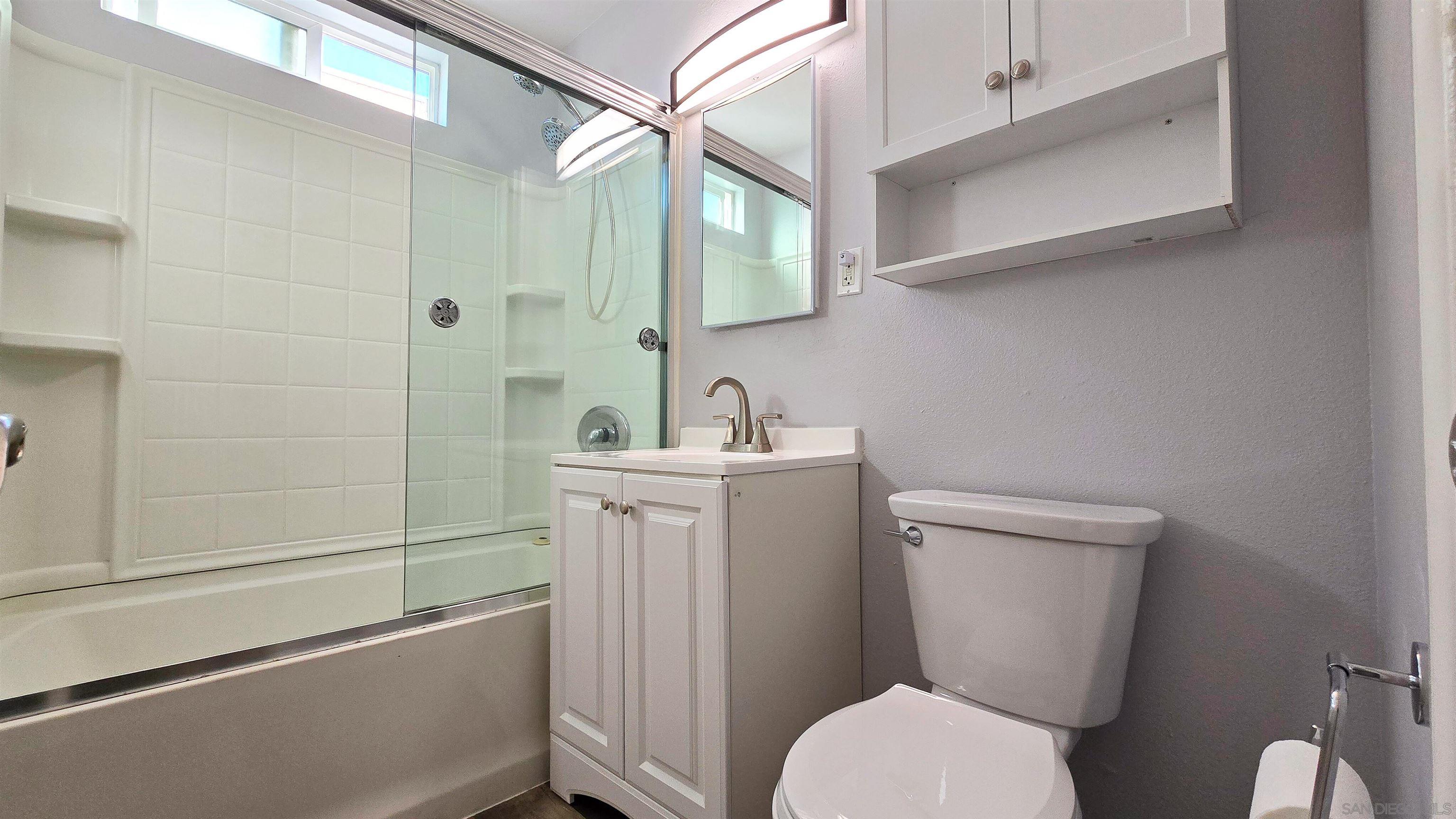 Detail Gallery Image 16 of 32 For 3934  Marine View Ave  3934 1/2, San Diego,  CA 92113 - 3 Beds | 1 Baths