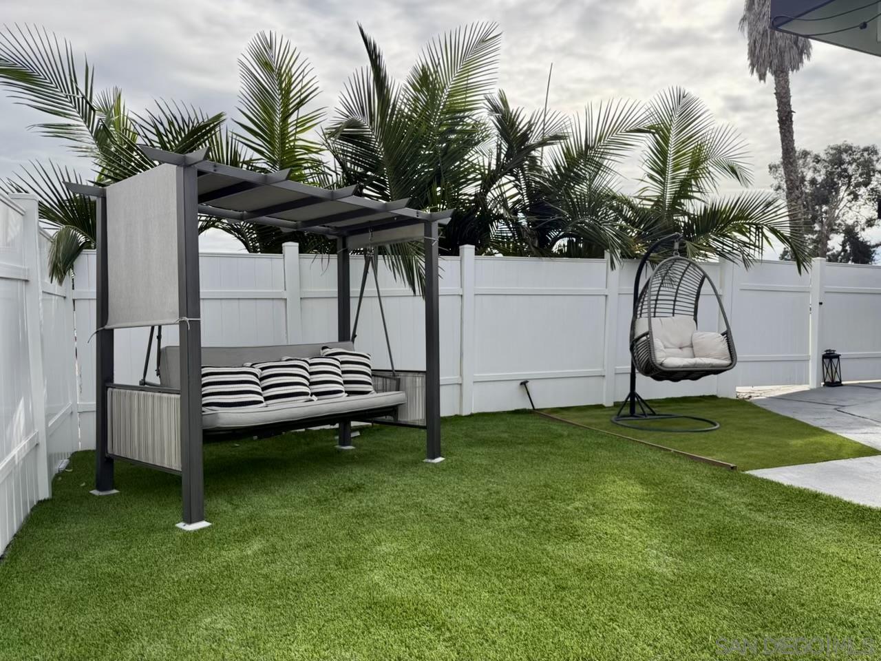 Detail Gallery Image 18 of 28 For 81 E Fortuna St, Chula Vista,  CA 91911 - 4 Beds | 2 Baths