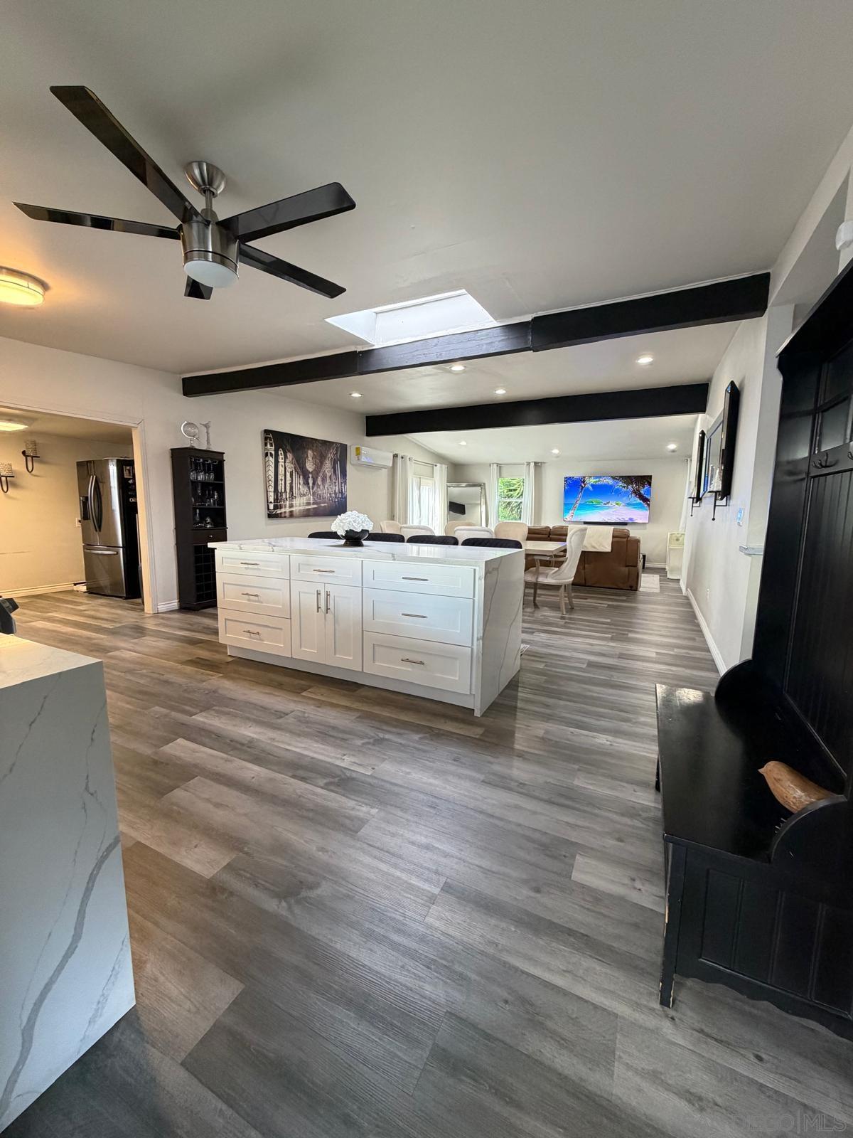 Detail Gallery Image 7 of 28 For 81 E Fortuna St, Chula Vista,  CA 91911 - 4 Beds | 2 Baths