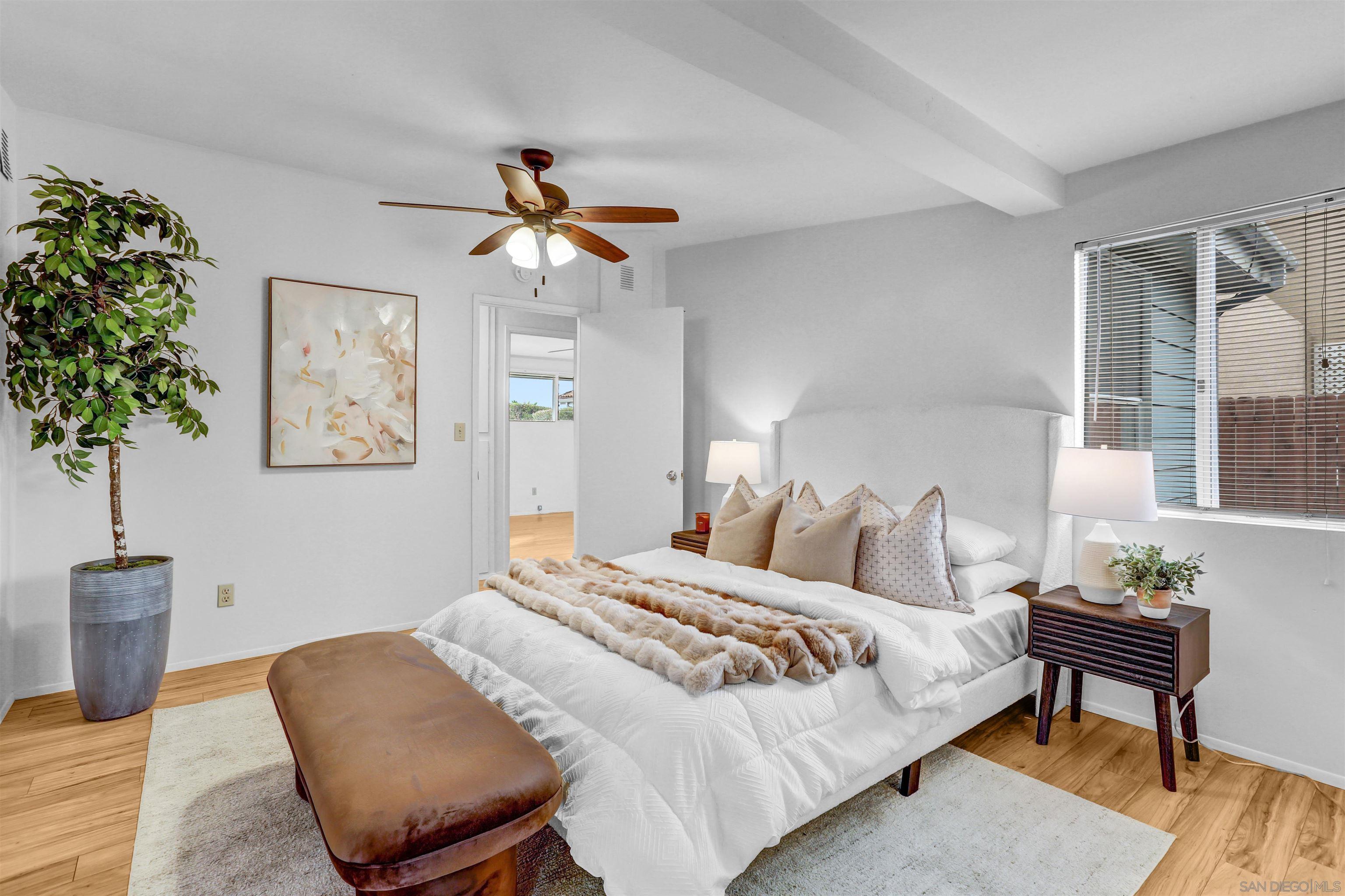 Detail Gallery Image 15 of 29 For 3228  Mobley Street, San Diego,  CA 92123 - 3 Beds | 3 Baths