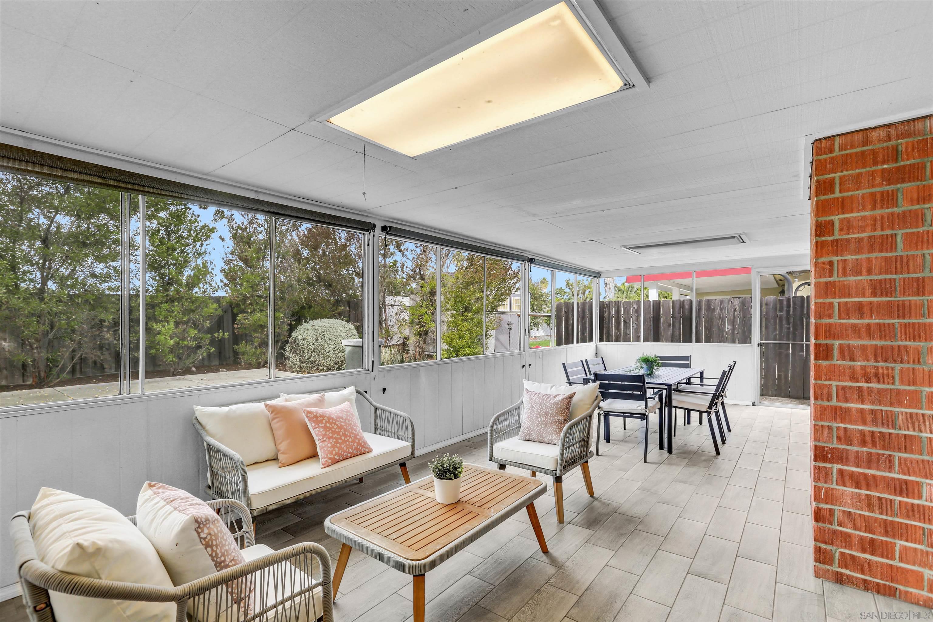 Detail Gallery Image 18 of 29 For 3228  Mobley Street, San Diego,  CA 92123 - 3 Beds | 3 Baths