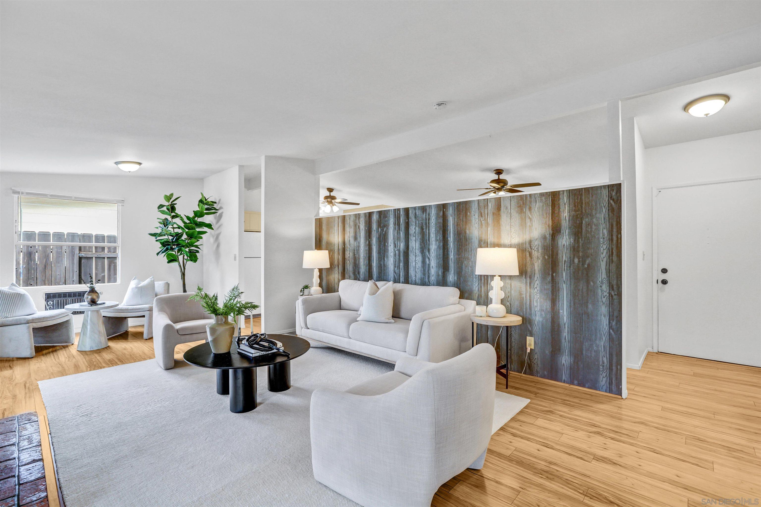 Detail Gallery Image 6 of 29 For 3228  Mobley Street, San Diego,  CA 92123 - 3 Beds | 3 Baths