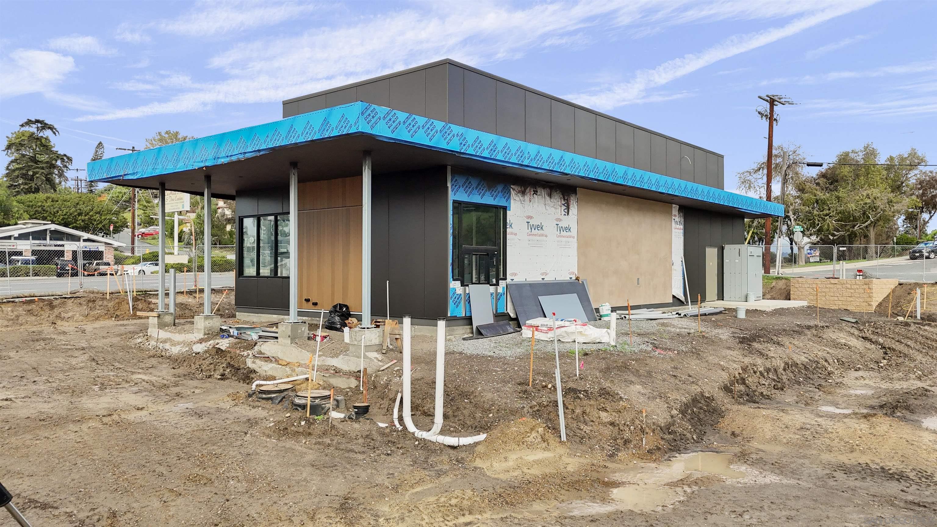 Detail Gallery Image 8 of 11 For 2201  Fletcher Pkwy, El Cajon,  CA 92020 - – Beds | – Baths