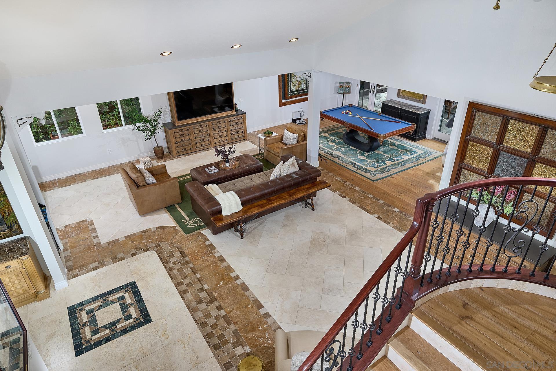 Detail Gallery Image 22 of 49 For 10616  Falcon Rim Pt, San Diego,  CA 92131 - 5 Beds | 2/1 Baths