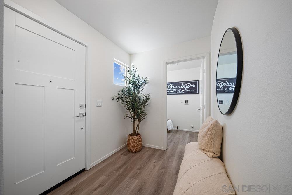 Detail Gallery Image 4 of 53 For 8186  Golden Ave, Lemon Grove,  CA 91945 - 3 Beds | 3 Baths