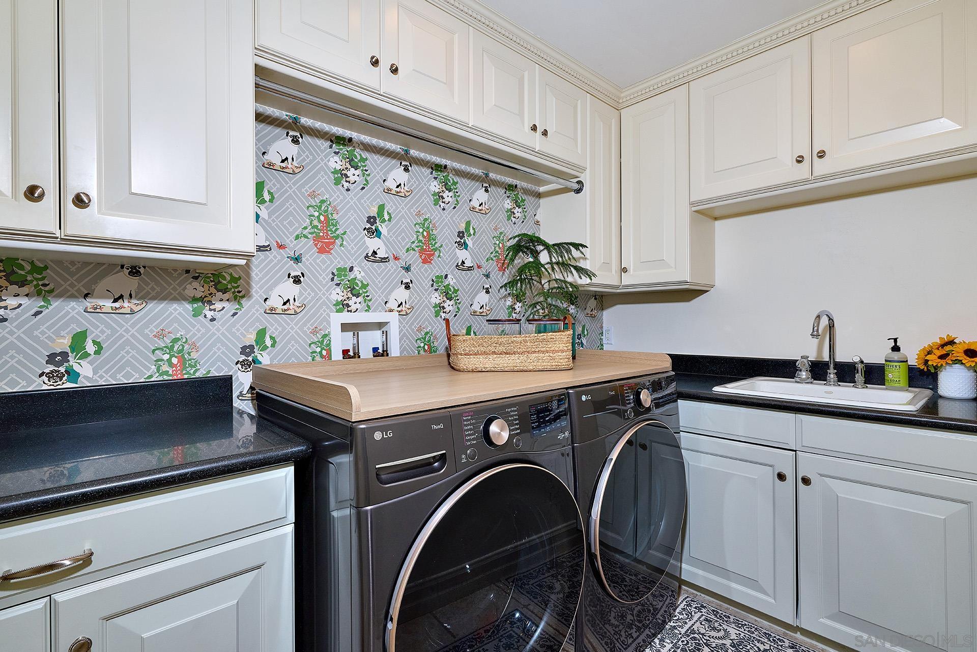 Detail Gallery Image 23 of 52 For 10154  Pinecastle St, San Diego,  CA 92131 - 4 Beds | 3/1 Baths