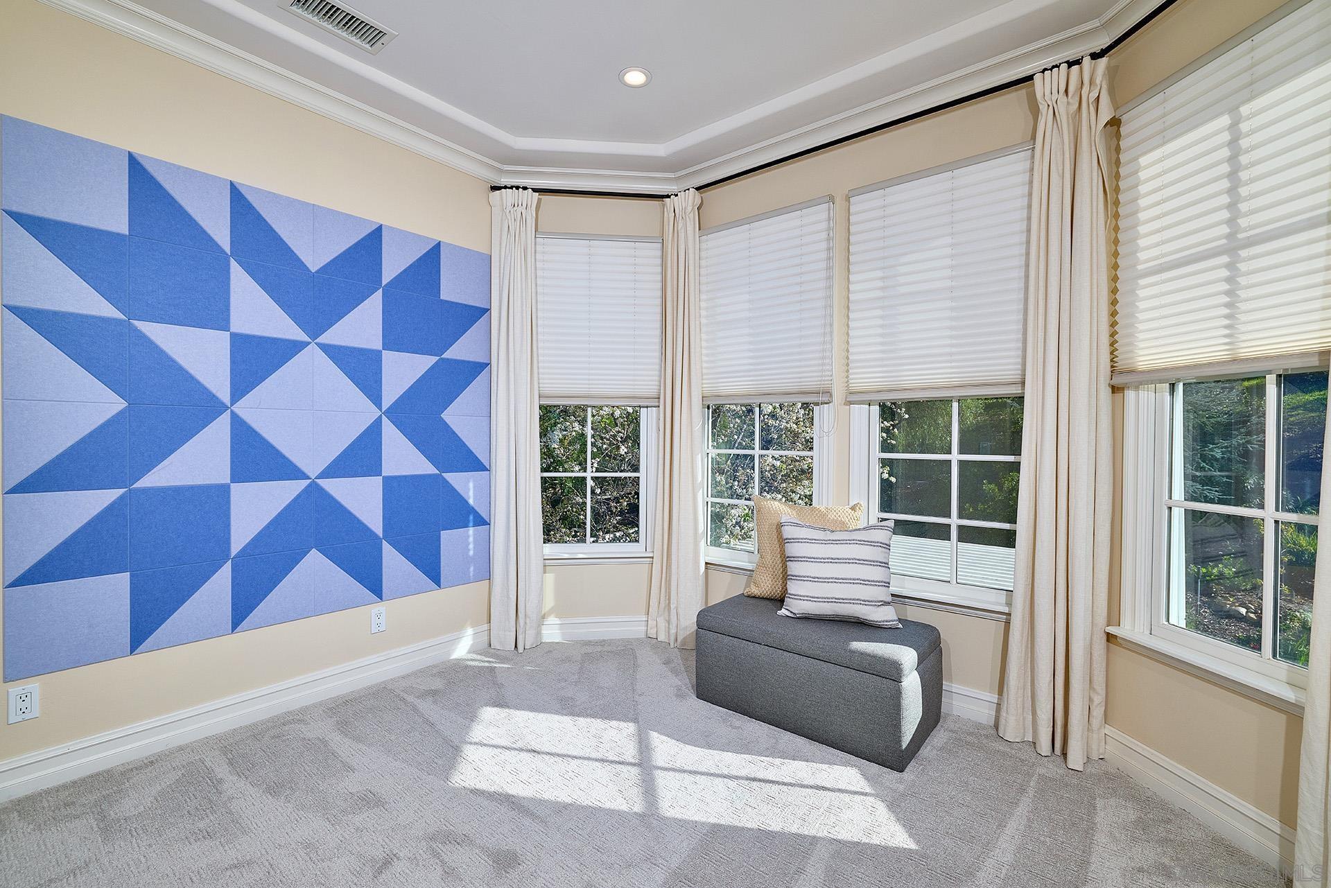 Detail Gallery Image 29 of 52 For 10154  Pinecastle St, San Diego,  CA 92131 - 4 Beds | 3/1 Baths