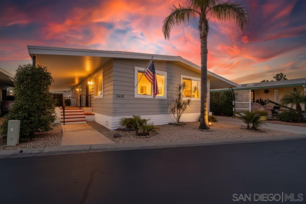 Detail Gallery Image 3 of 29 For 3438  Don Alberto, Carlsbad,  CA 92010 - 3 Beds | 2 Baths