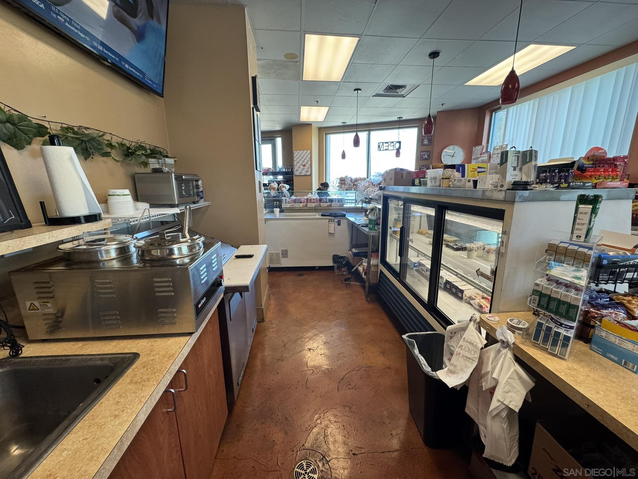 Detail Gallery Image 12 of 16 For 9350  Waxie Way #150, San Diego,  CA 92123 - – Beds | – Baths