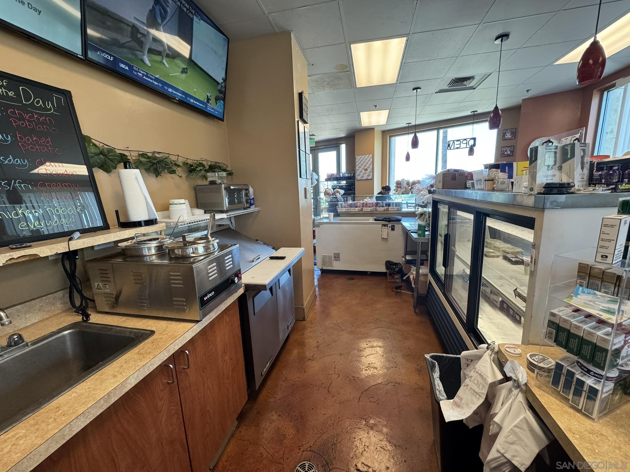 Detail Gallery Image 15 of 16 For 9350  Waxie Way #150, San Diego,  CA 92123 - – Beds | – Baths