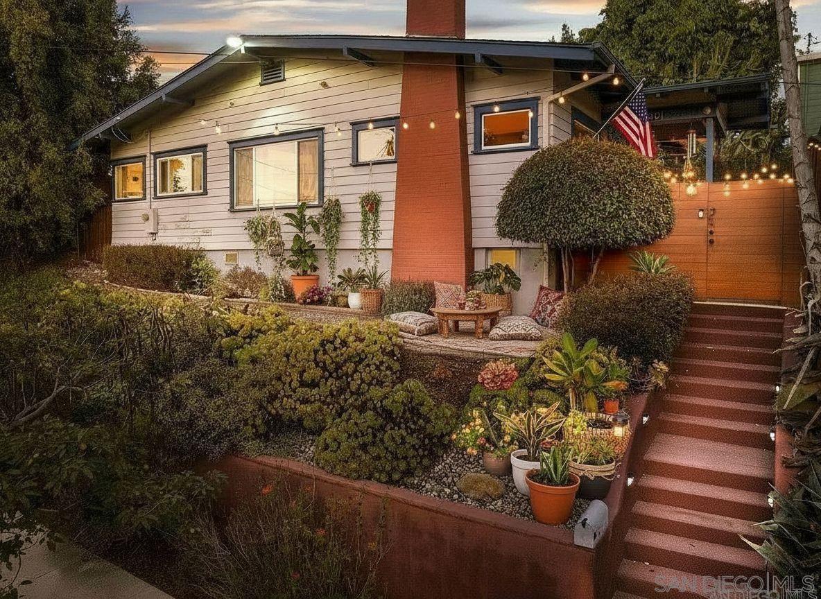 Front Image Thumbnail for SD2600586