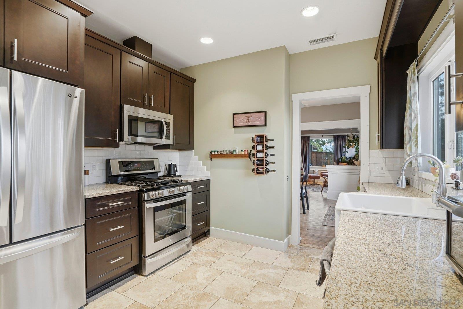 Detail Gallery Image 15 of 35 For 801  27th St, San Diego,  CA 92102 - 2 Beds | 1 Baths