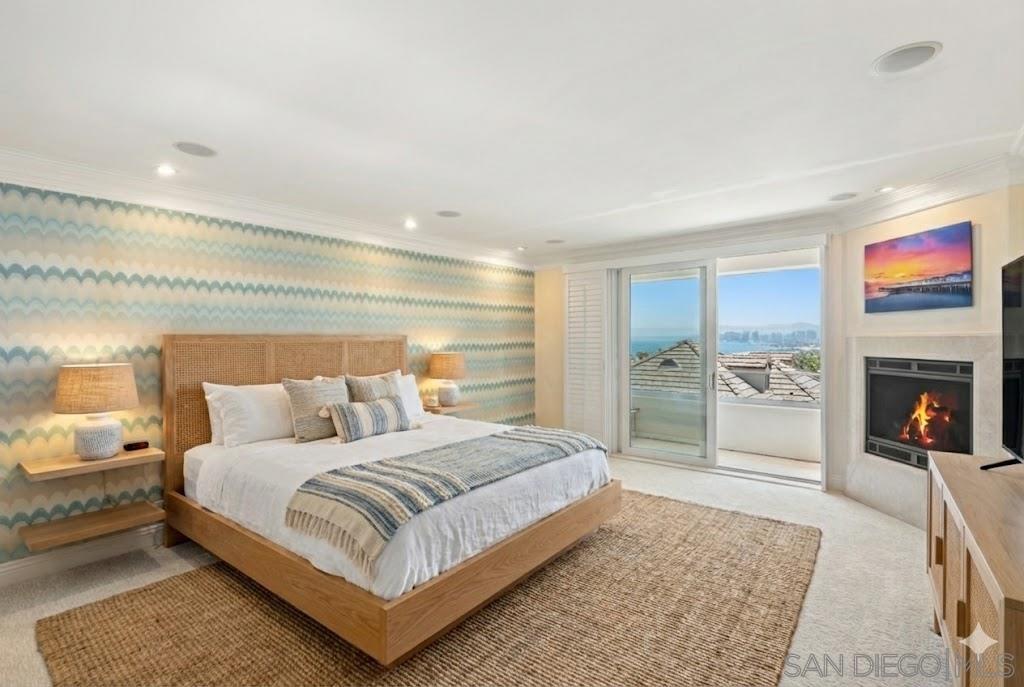 Detail Gallery Image 27 of 62 For 617  Gage Drive, San Diego,  CA 92106 - 6 Beds | 5/1 Baths