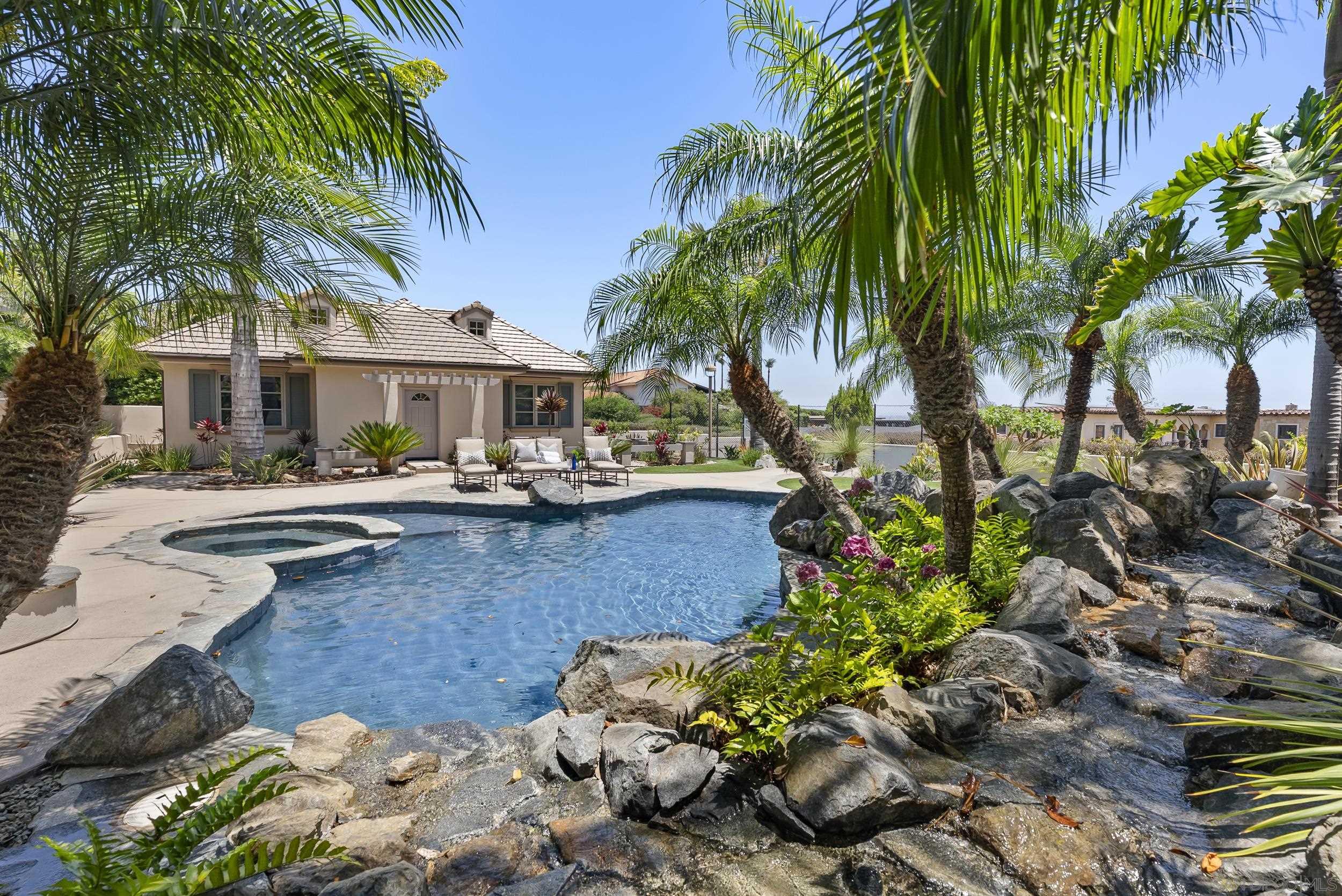 Detail Gallery Image 47 of 62 For 617  Gage Drive, San Diego,  CA 92106 - 6 Beds | 5/1 Baths