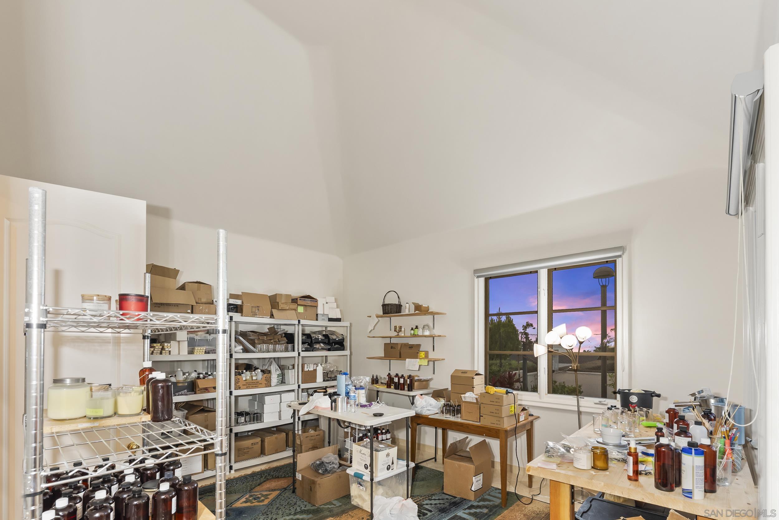 Detail Gallery Image 56 of 62 For 617  Gage Drive, San Diego,  CA 92106 - 6 Beds | 5/1 Baths