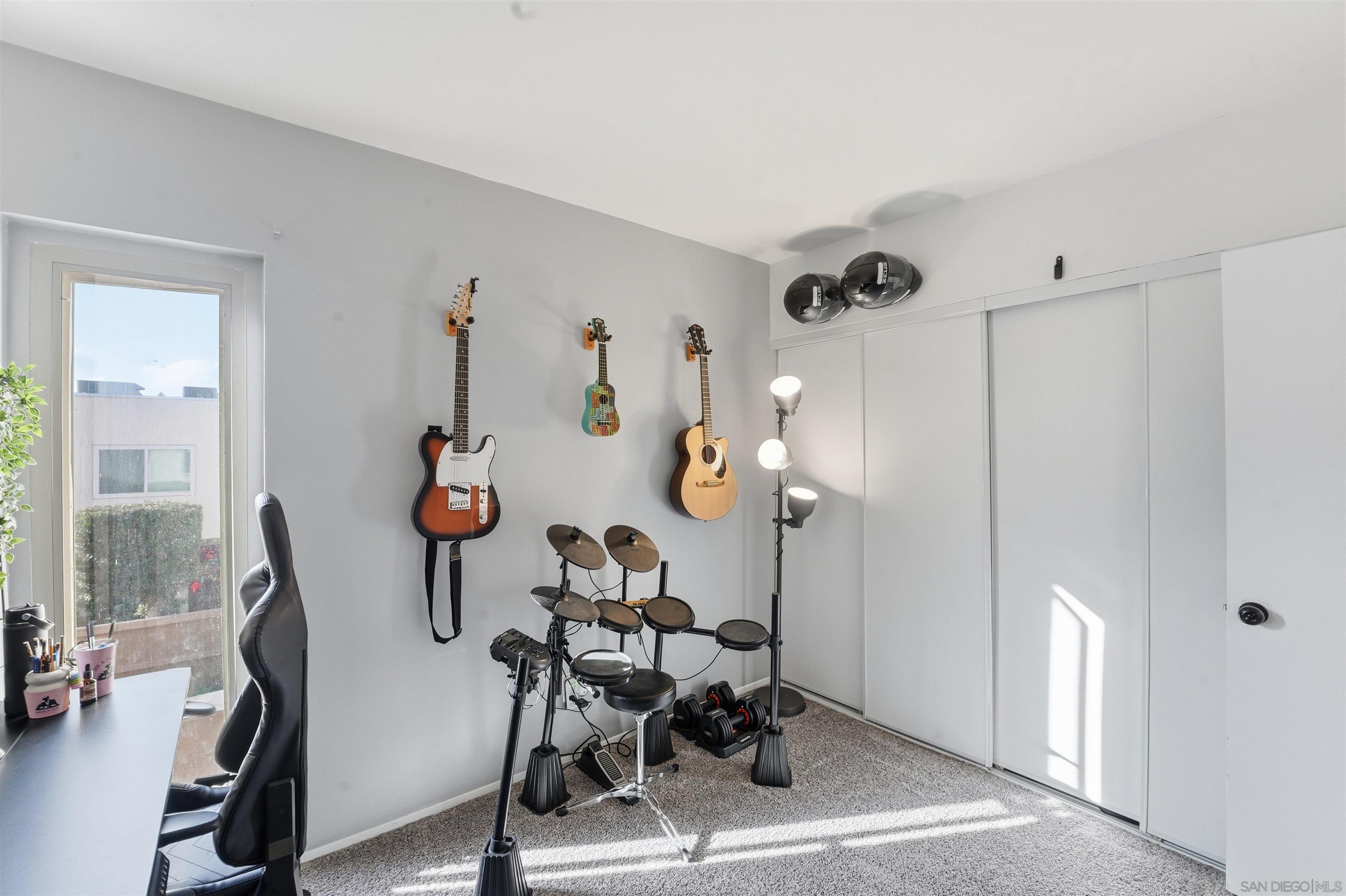 Detail Gallery Image 17 of 36 For 6795  Alvarado Rd  #3,  San Diego,  CA 92120 - 3 Beds | 2/1 Baths