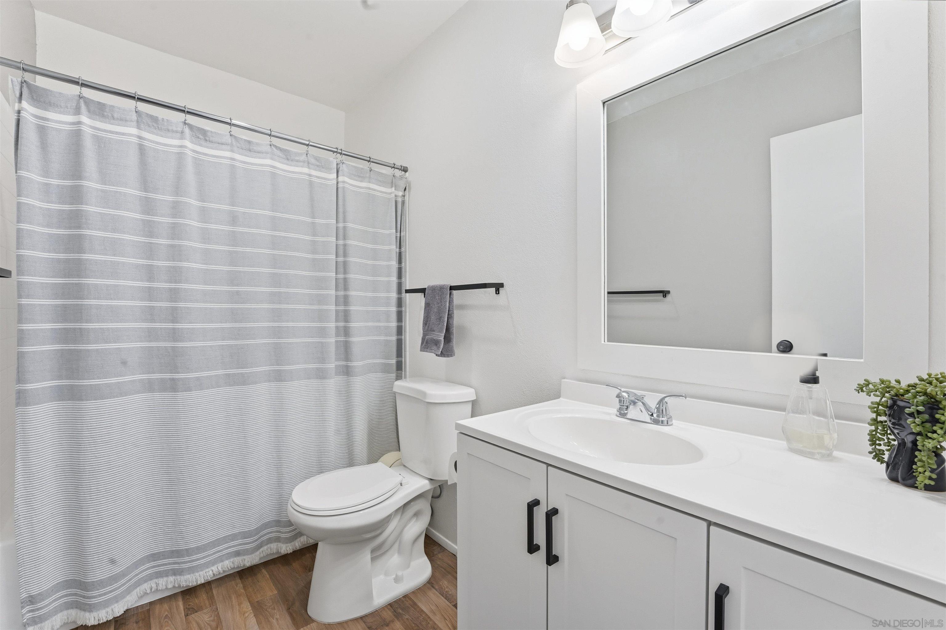 Detail Gallery Image 22 of 36 For 6795  Alvarado Rd  #3,  San Diego,  CA 92120 - 3 Beds | 2/1 Baths