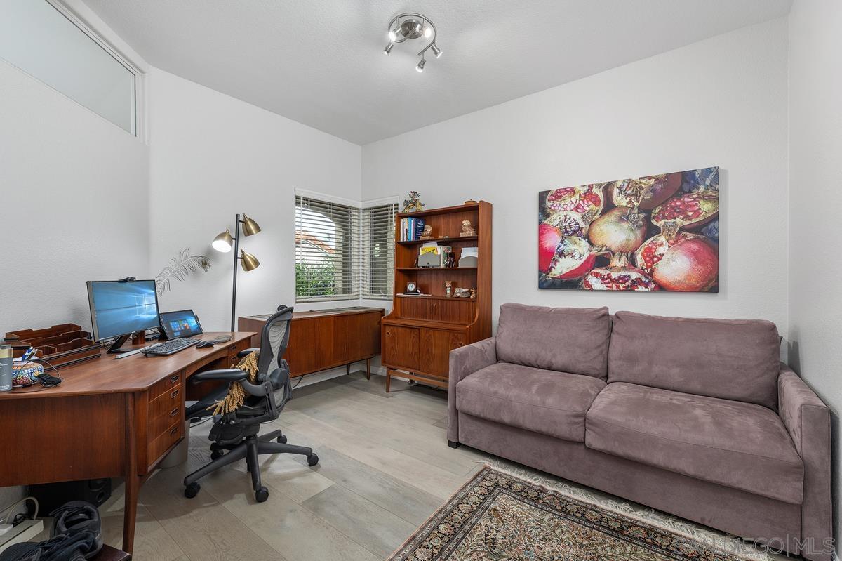 Detail Gallery Image 24 of 41 For 7521  Navigator Circle, Carlsbad,  CA 92011 - 4 Beds | 3 Baths