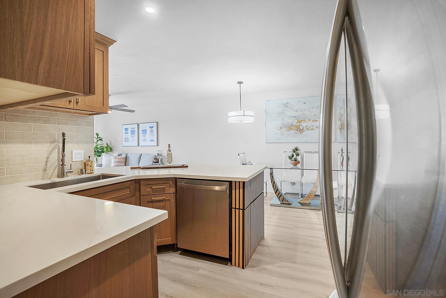 Detail Gallery Image 8 of 29 For 7227  Navajo Rd  #103,  San Diego,  CA 92119 - 2 Beds | 1 Baths