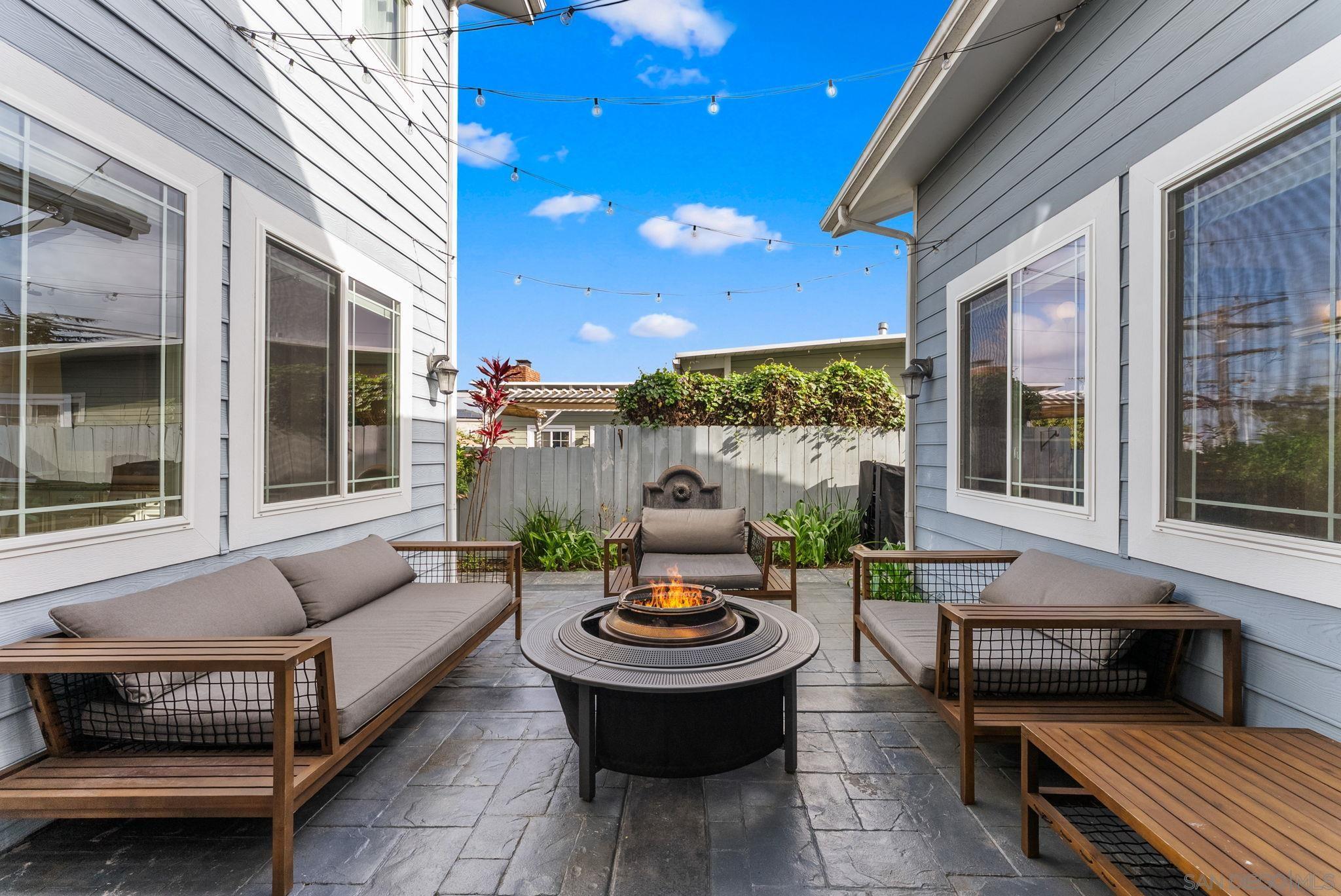 Detail Gallery Image 20 of 55 For 1550  Morenci St, San Diego,  CA 92110 - 5 Beds | 4 Baths