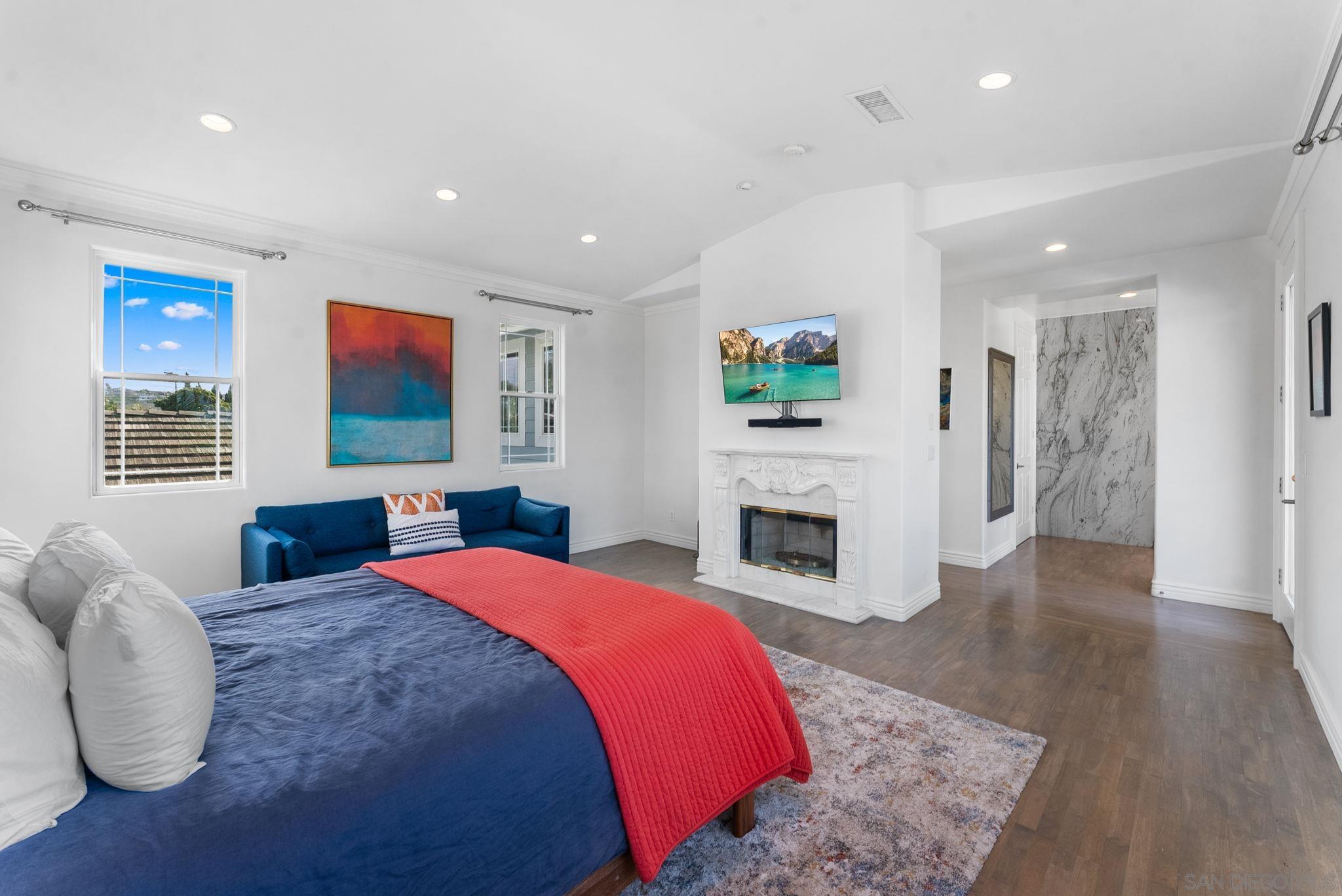 Detail Gallery Image 25 of 55 For 1550  Morenci St, San Diego,  CA 92110 - 5 Beds | 4 Baths