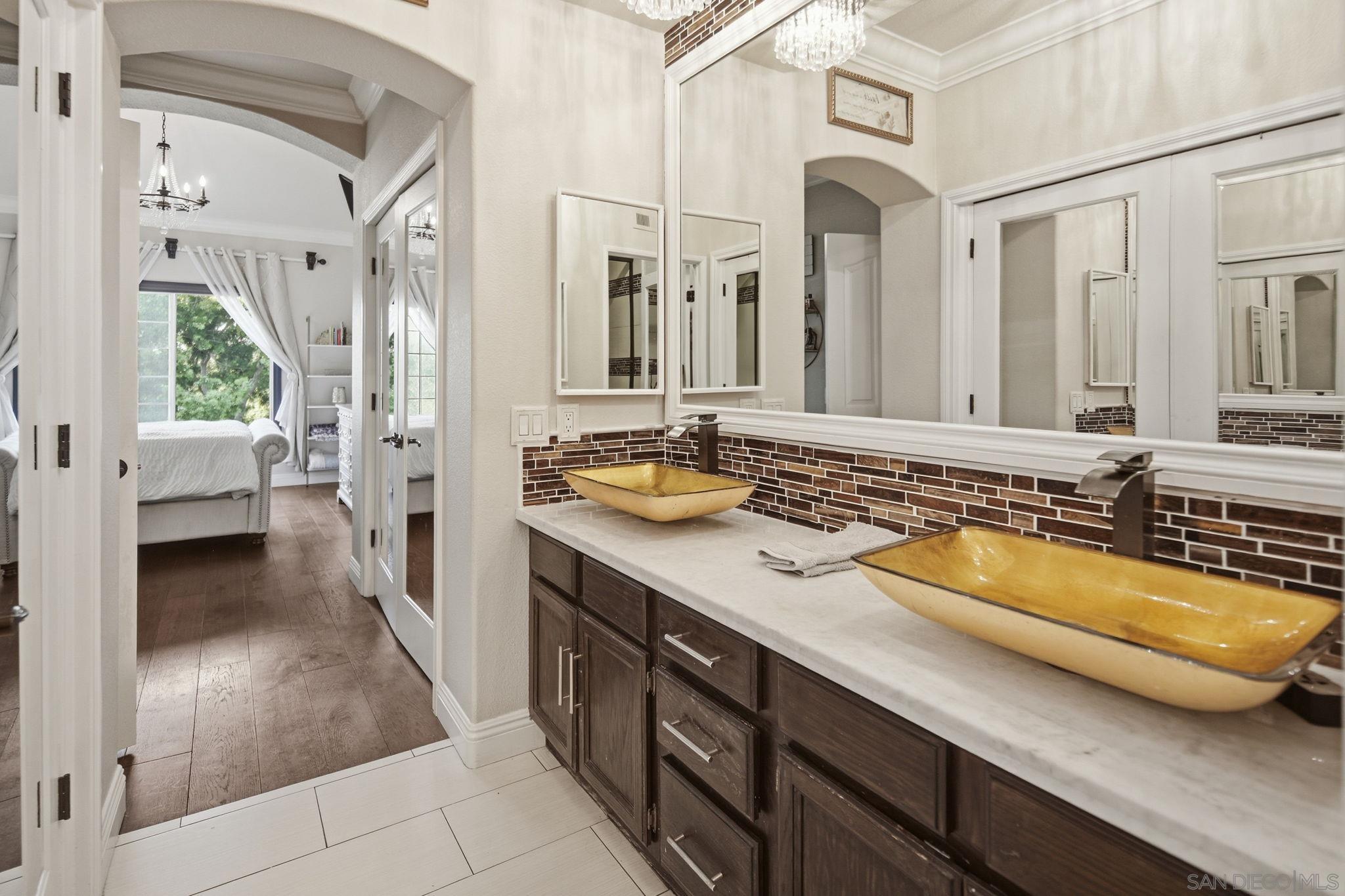 Detail Gallery Image 15 of 29 For 1866  Matin Cir  #111,  San Marcos,  CA 92069 - 4 Beds | 2/1 Baths